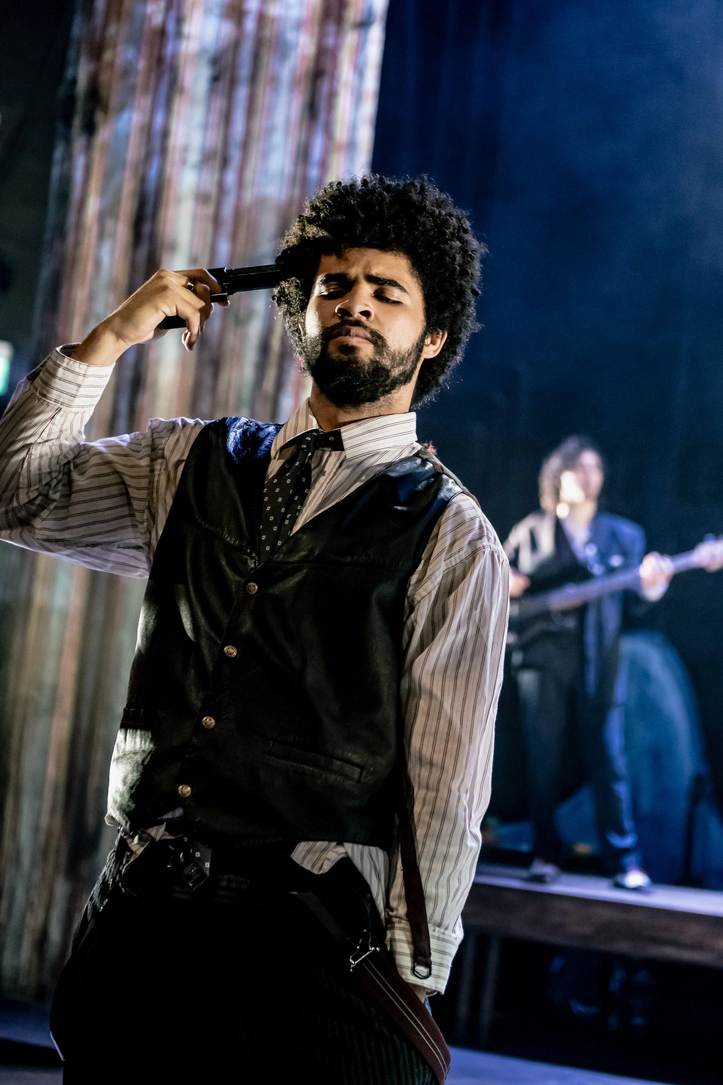 Lamda_Dead Dog In A Suitcase_Mark Dawson Photography_3294.jpeg