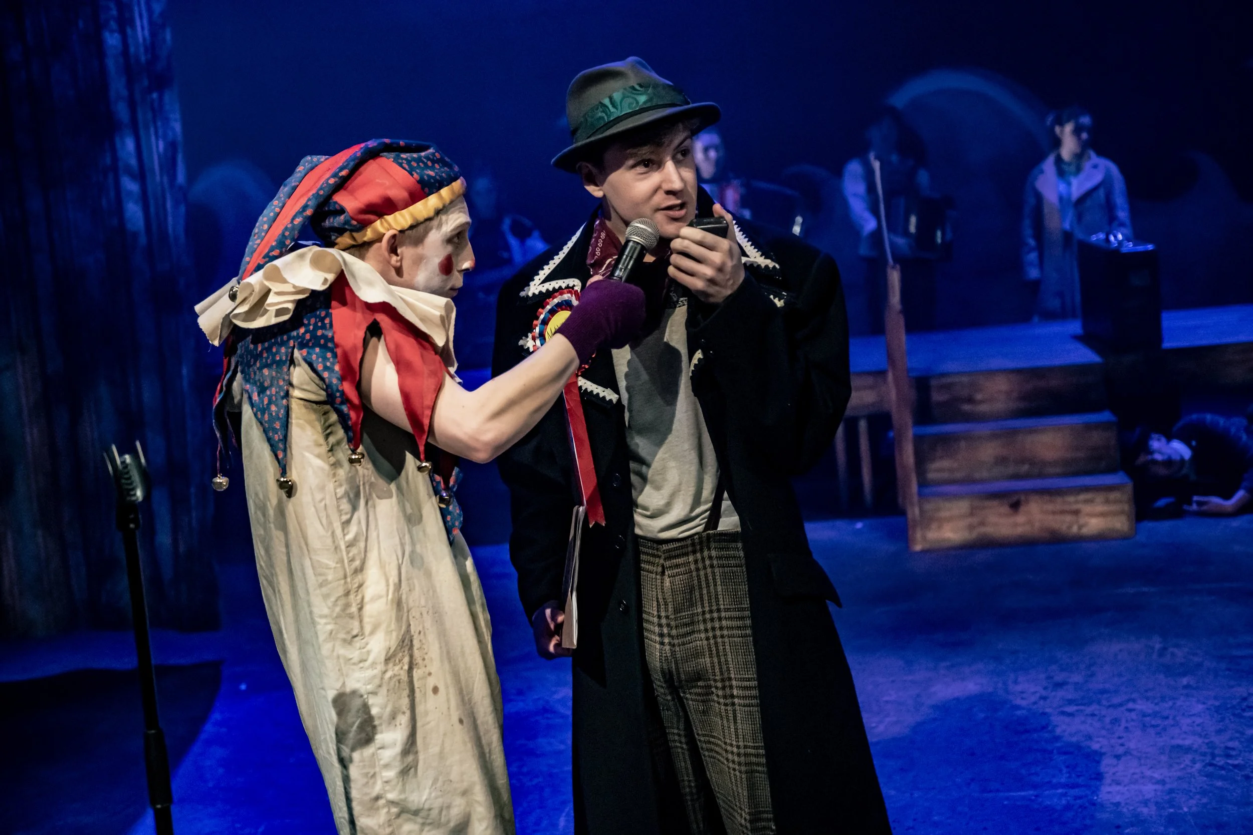 Lamda_Dead Dog In A Suitcase_Mark Dawson Photography_0369.jpeg