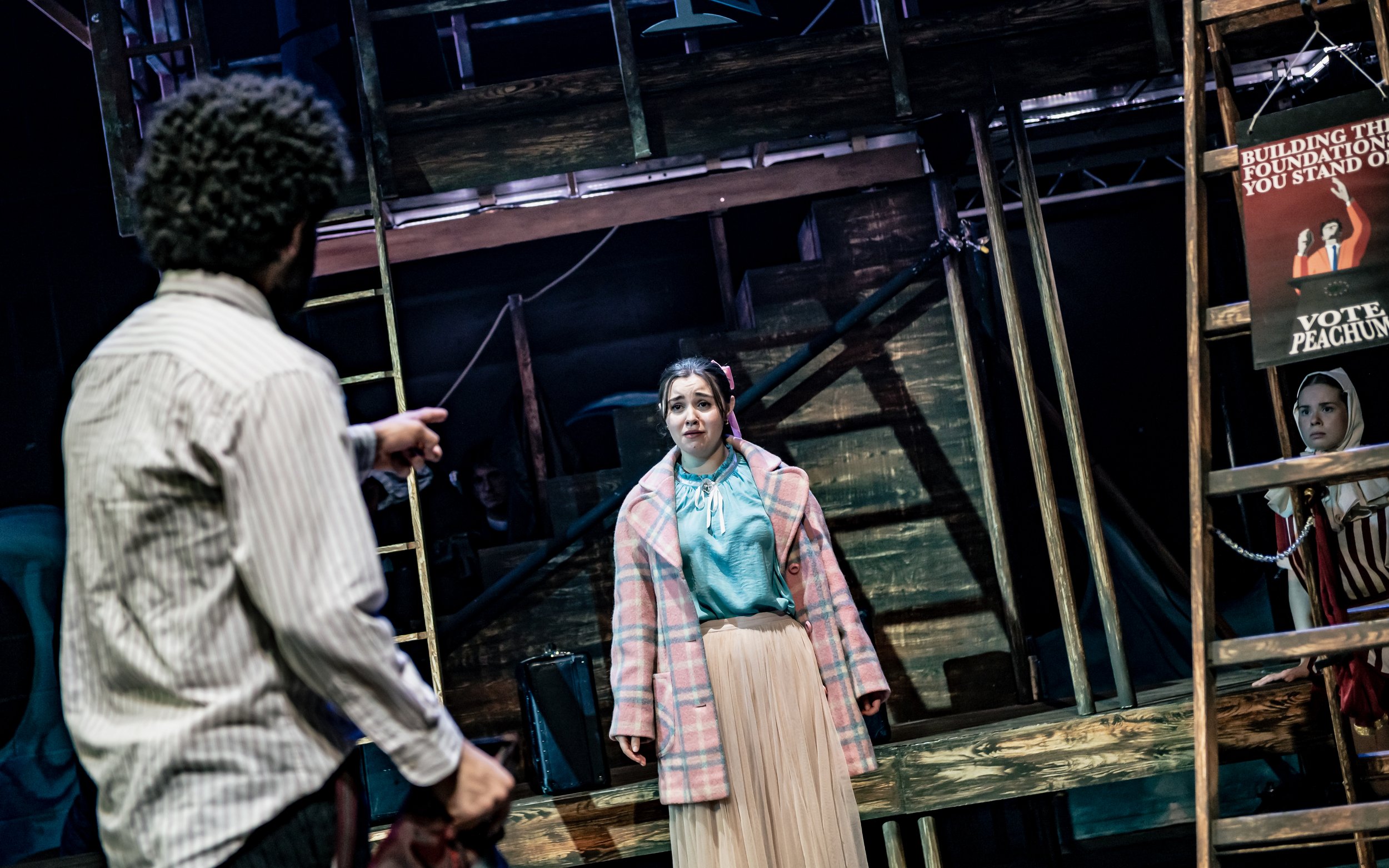 Lamda_Dead Dog In A Suitcase_Mark Dawson Photography_2654.jpeg