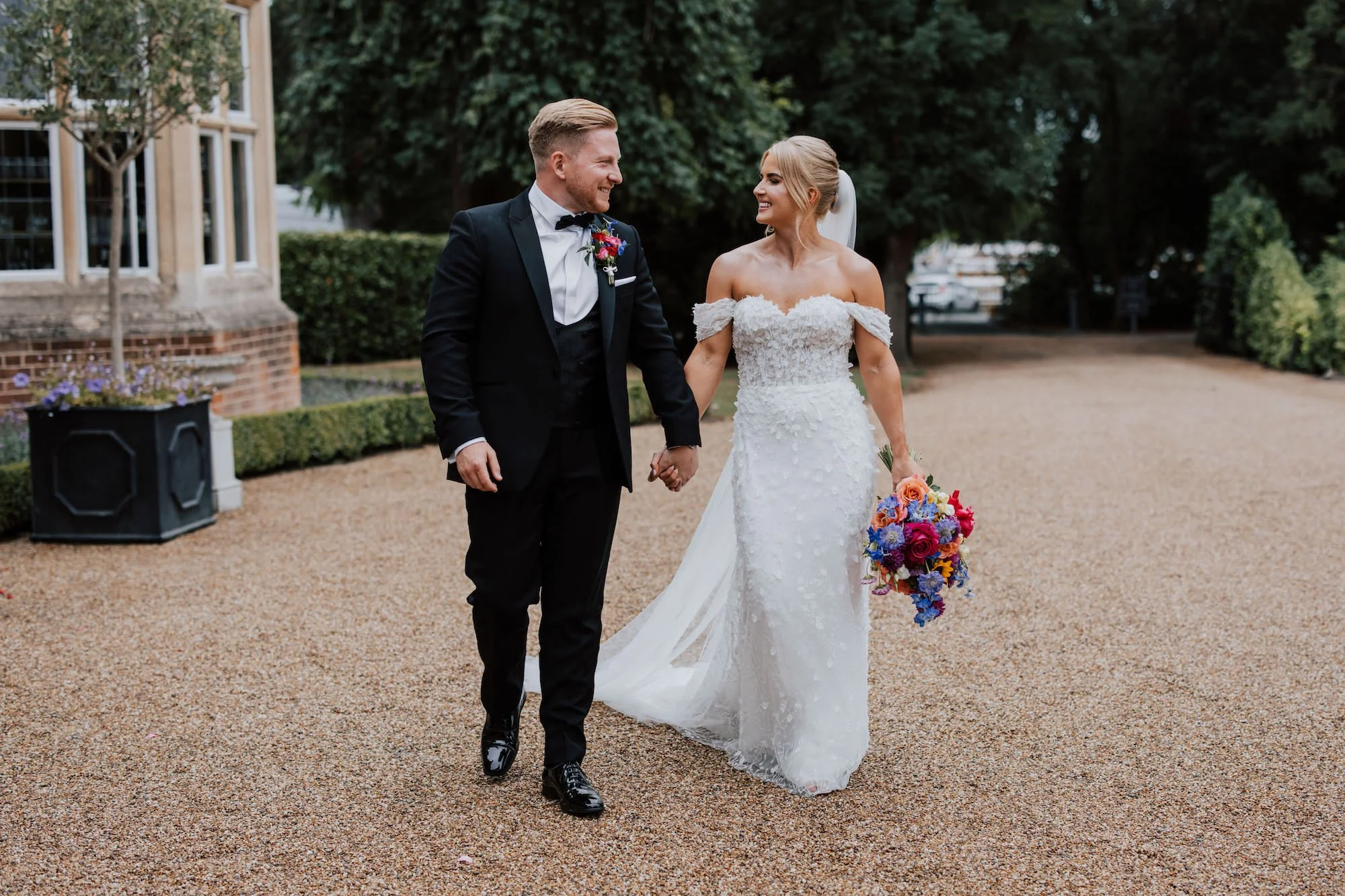 Rebecca &amp; Sam | Black tie wedding at Baddow Park House 