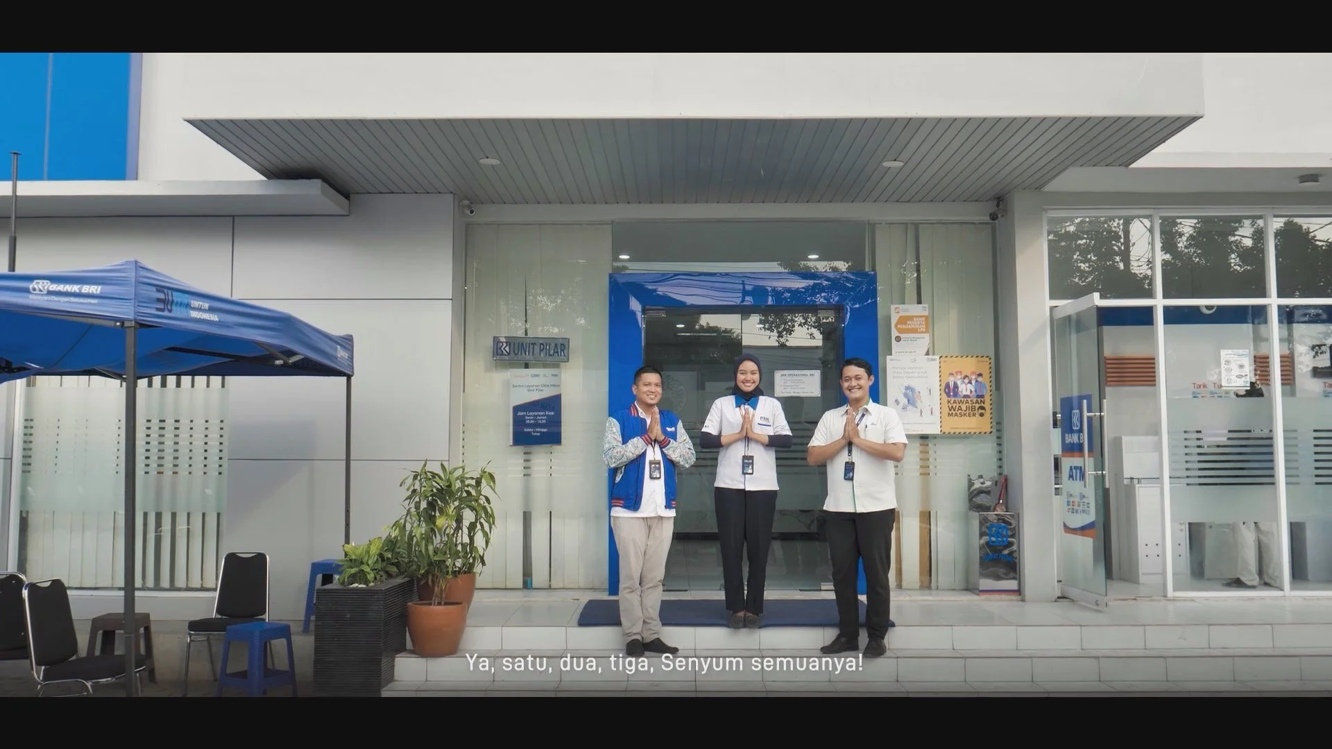 BRI Senyum - External Video - High Res.mp4_snapshot_00.31.651.jpg