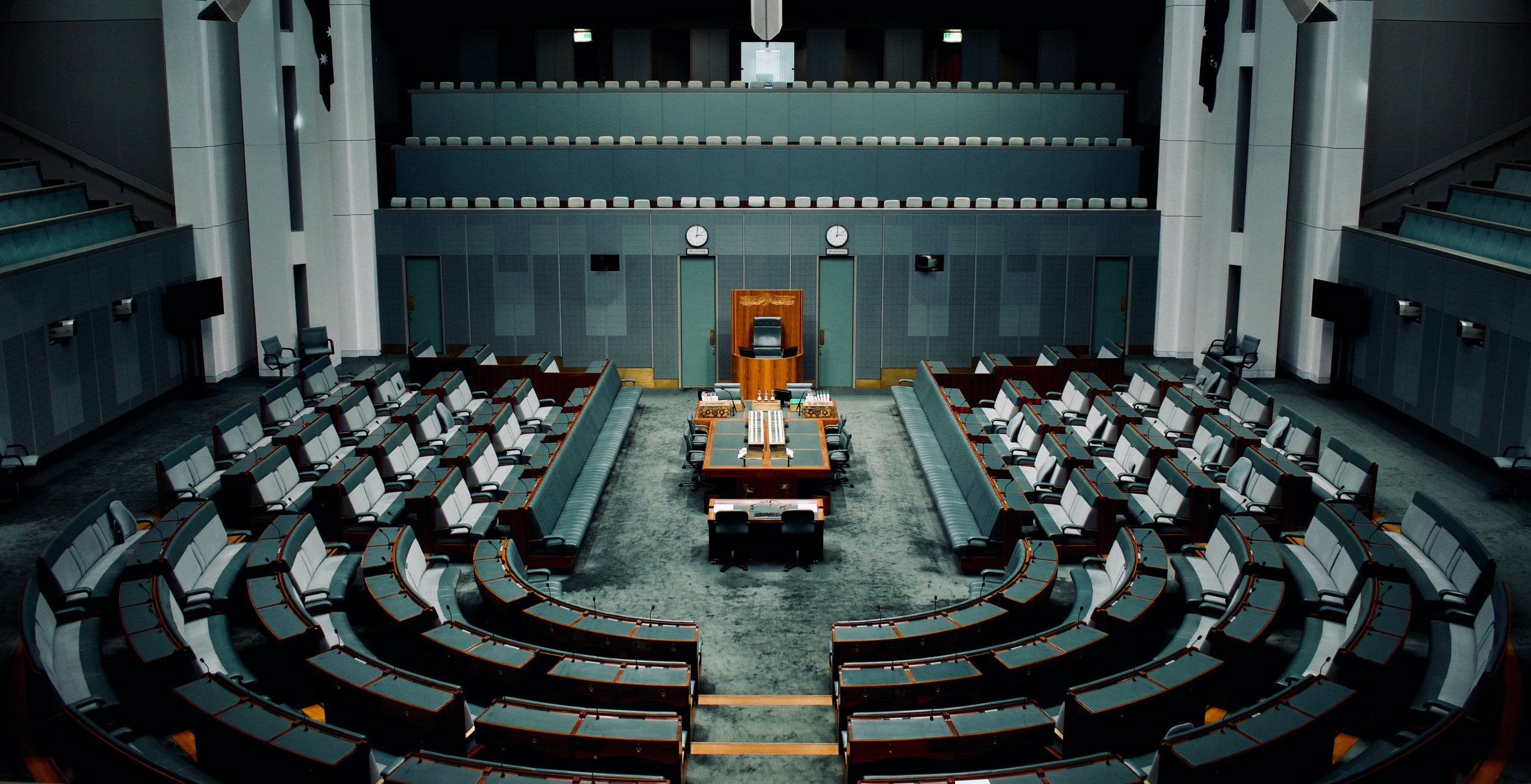 Hope for Tomorrow - The Politics of Utopian and Dystopian Literature