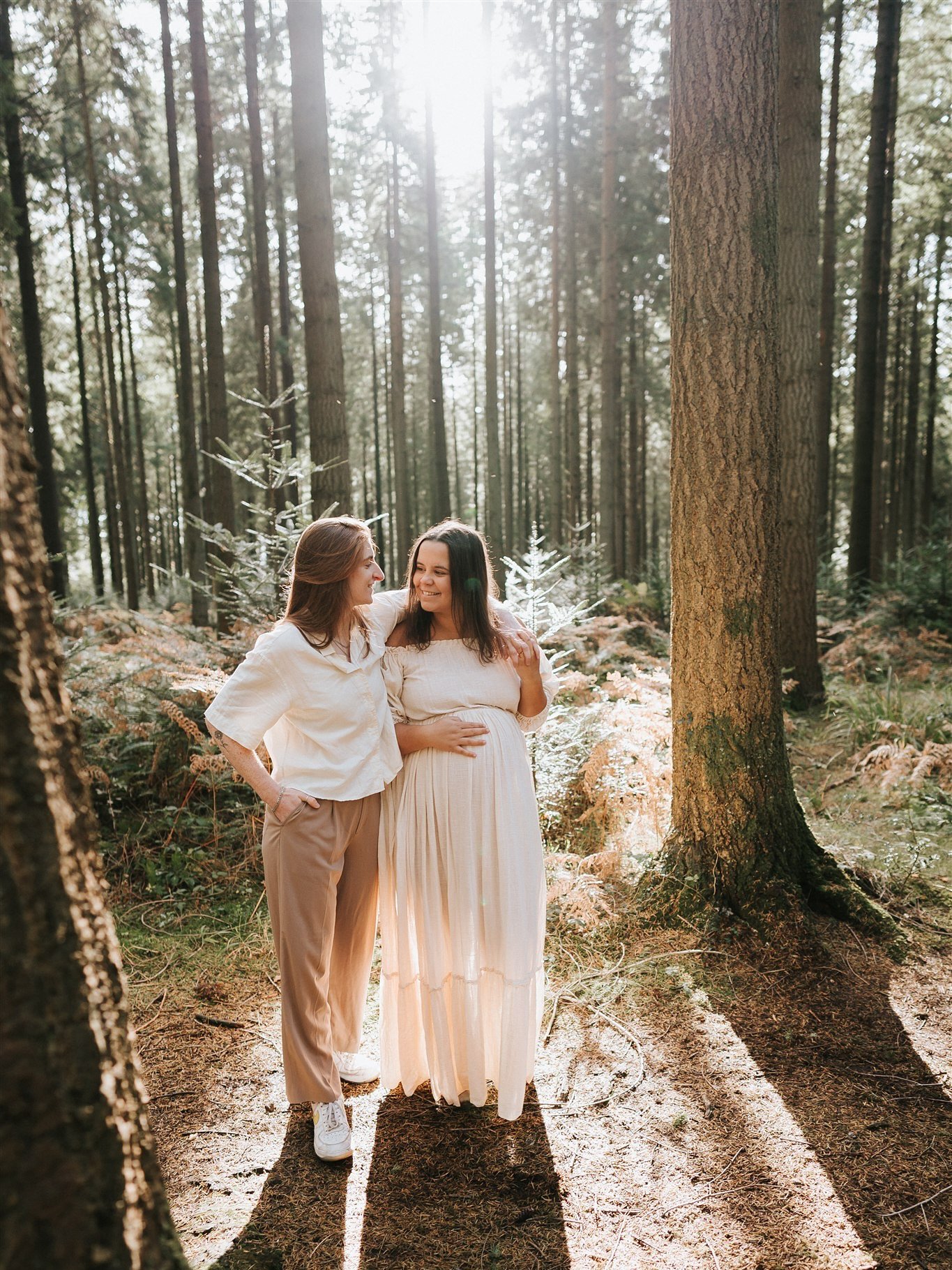 Maternity ❤️✨
What I ADORE is seeing my previous couples &amp; lovers when they post exciting news about extending their family. It&rsquo;s so wonderful &amp; magical and being able to part of that life after the wedding is so special 💕
I always wan