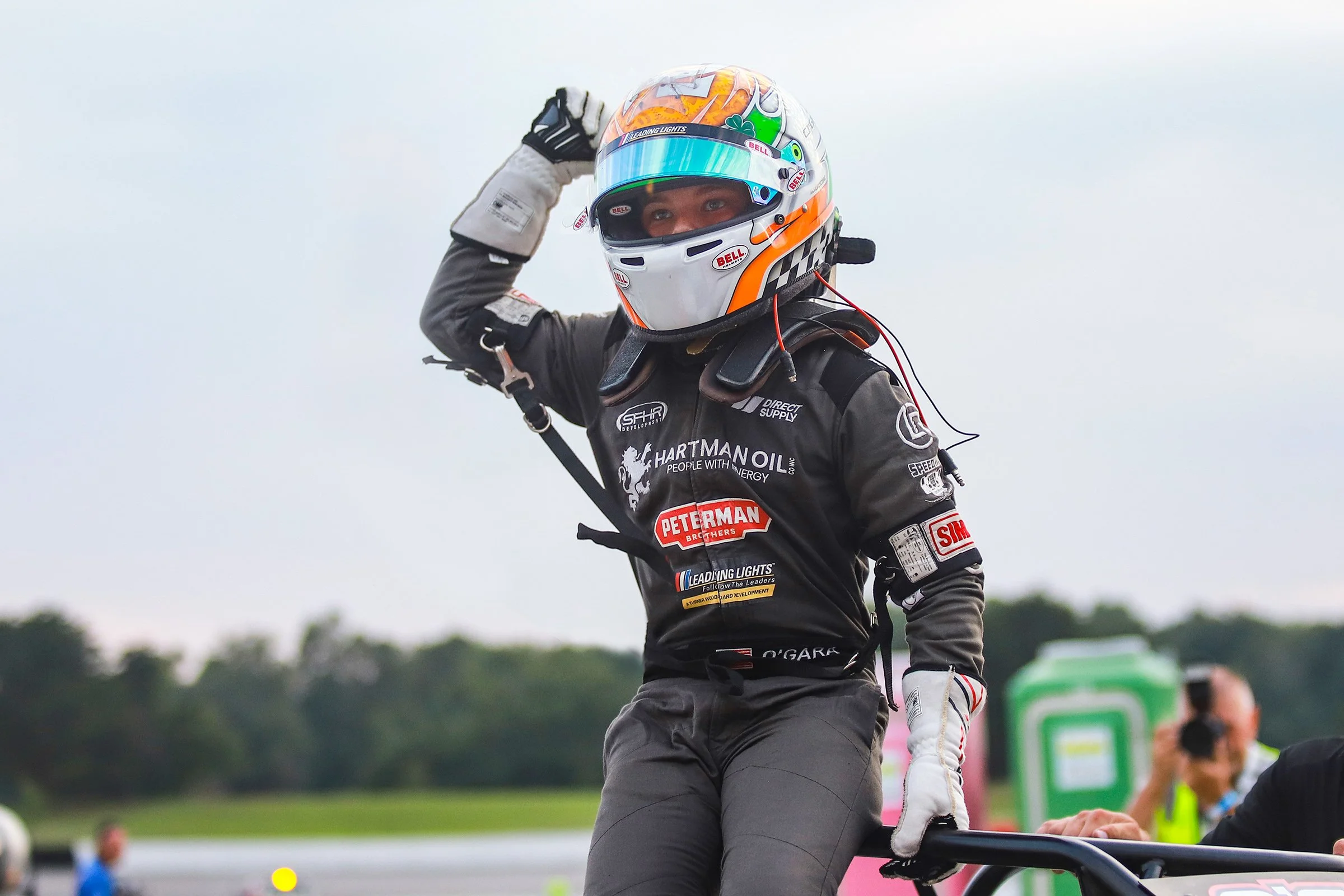 O'Gara goes wire to wire at Salem