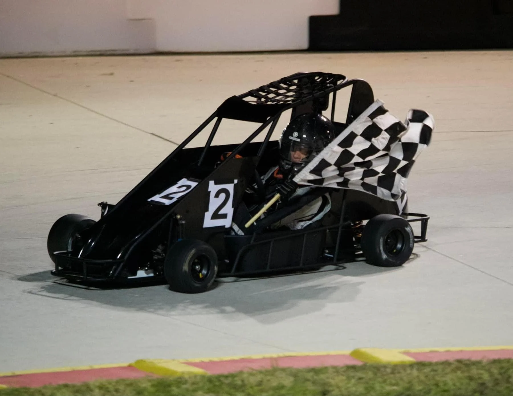 Racing veteran brings new Kenyon Midget team