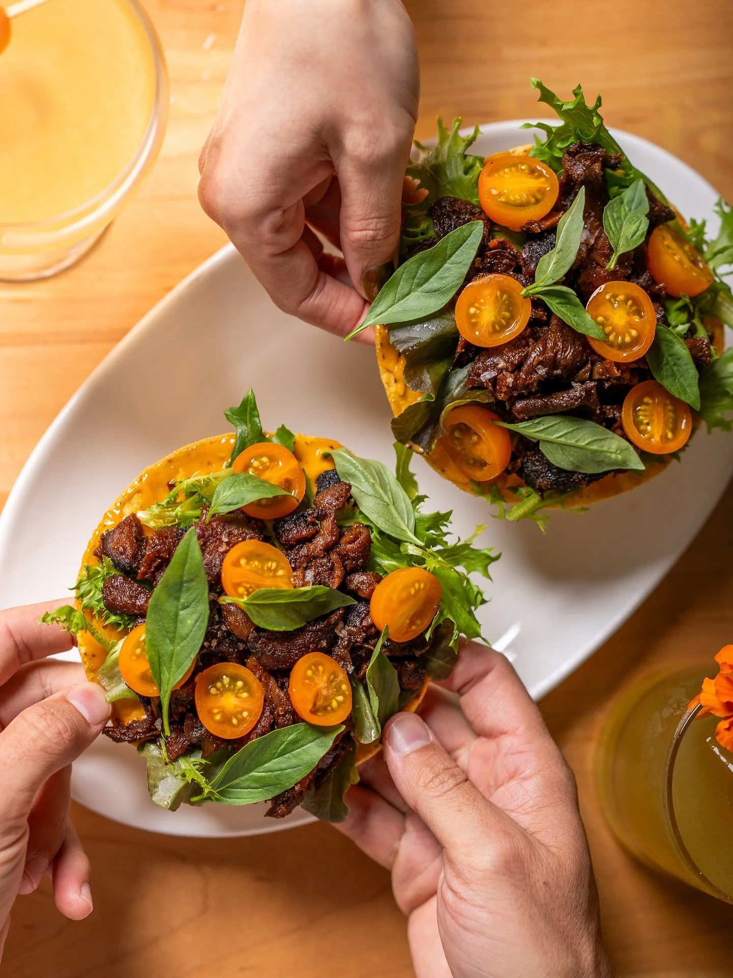 Perfect for sharing (or not 😉)

M.L.T. Tostadas
𝘰𝘺𝘴𝘵𝘦𝘳 𝘮𝘶𝘴𝘩𝘳𝘰𝘰𝘮𝘴, 𝘴𝘢𝘭𝘴𝘢 𝘮𝘢𝘤𝘩𝘢-𝘮𝘢𝘺𝘰, 𝘭𝘦𝘵𝘵𝘶𝘤𝘦𝘴, 𝘤𝘩𝘦𝘳𝘳𝘺 𝘵𝘰𝘮𝘢𝘵𝘰𝘦𝘴, 𝘣𝘢𝘴𝘪𝘭

Summer is slipping away&hellip; Come enjoy them while you still can!

#s&oa