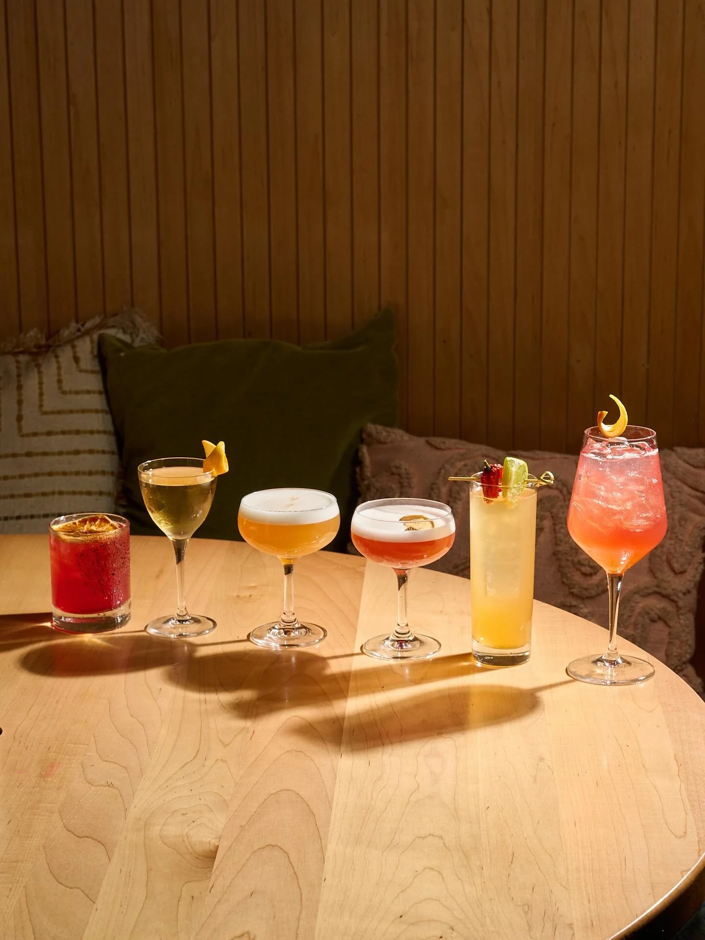 Chilly nights call for hot new cocktails 🍸 Here&rsquo;s our newest line up looking very sharp, thanks to @thecocktailshakerco 😍

Come through and find your favorite tonight. ✨