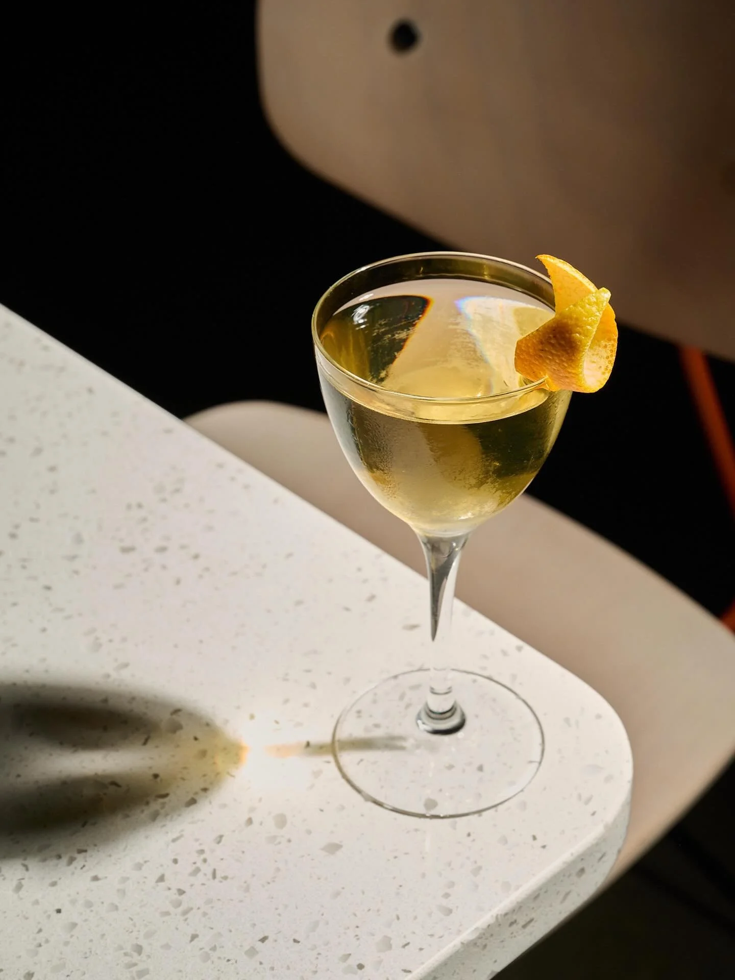 Venice Queen&hellip; She&rsquo;s moody, confident, cinematic. Not loud, not thirsty, just really 𝙩𝙝𝙖𝙩 𝙜𝙞𝙧𝙡. ✨

𝙟𝙞𝙢𝙟𝙖𝙢 𝙜𝙞𝙣, 𝙛𝙡𝙤𝙧 𝙙𝙚 𝙖𝙯𝙖𝙧, 𝙫𝙚𝙧𝙢𝙤𝙪𝙩𝙝, 𝙥𝙖𝙧𝙖𝙙𝙞𝙨𝙤 𝙖𝙥𝙚𝙧𝙞𝙩𝙞𝙫𝙤, 𝙝𝙮𝙨𝙨𝙤𝙥

Bold, botanical, 