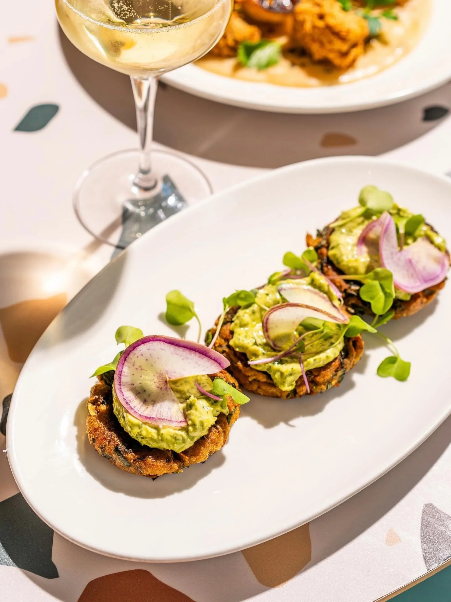 We&rsquo;re open tonight ✨ Plenty of room for walk-ins in the dining room and at the bar. End your weekend with us (and try the Frituras de Verduras if you haven&rsquo;t 😉)

𝑭𝒓𝒊𝒕𝒖𝒓𝒂𝒔 𝒅𝒆 𝑽𝒆𝒓𝒅𝒖𝒓𝒂𝒔
𝐬𝐩𝐫𝐢𝐧𝐠 𝐯𝐞𝐠𝐞𝐭𝐚𝐛𝐥𝐞𝐬, ?