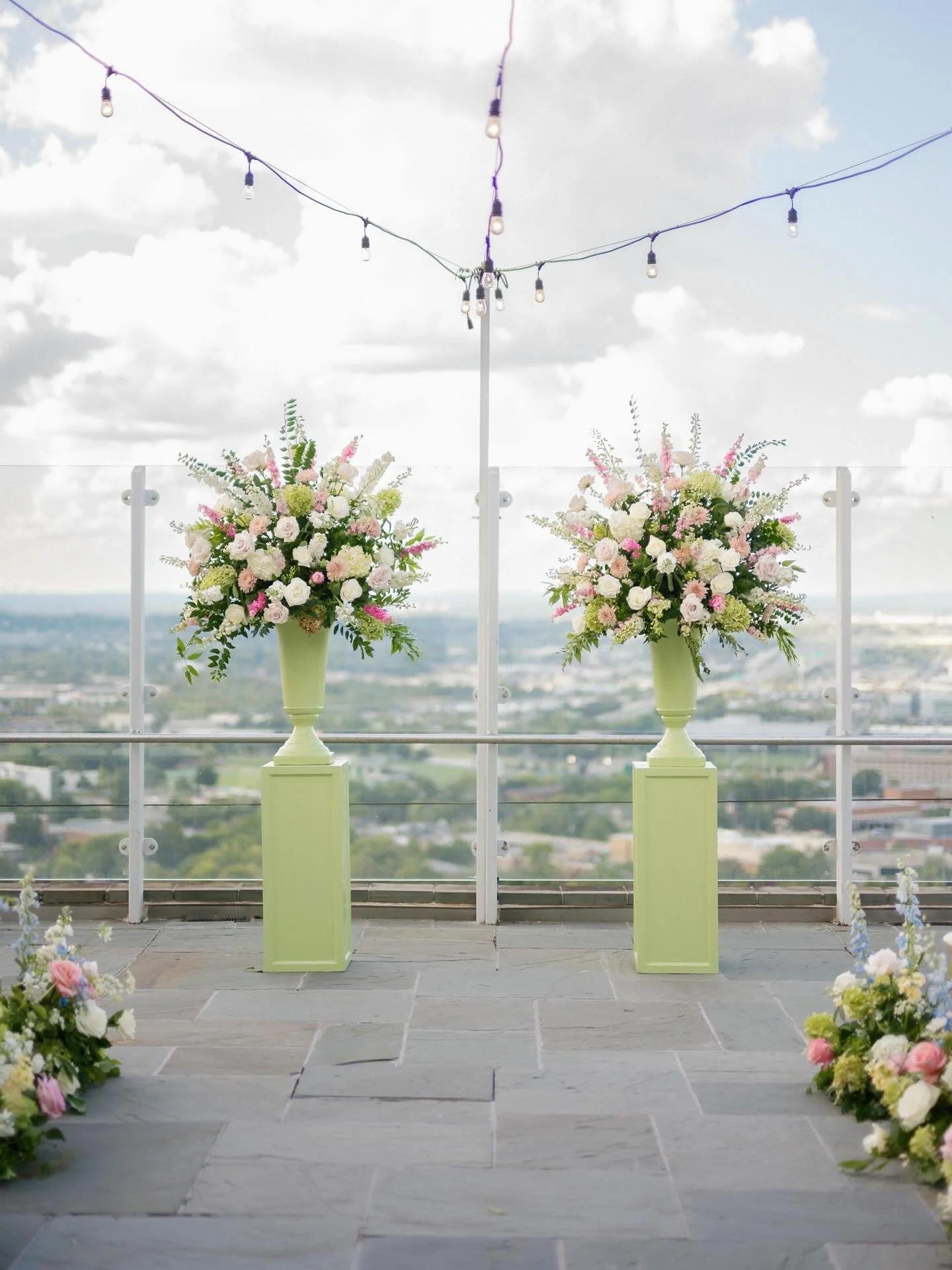 Sarah Beth &amp; Jordan said &ldquo;I Do&rdquo; on the rooftop terrace with the Birmingham skyline views, amongst lush pink &amp; green florals and all their closest friends &amp; family! 💗

Planning &amp; Design: @lauryne.weddings 
Photography: @el