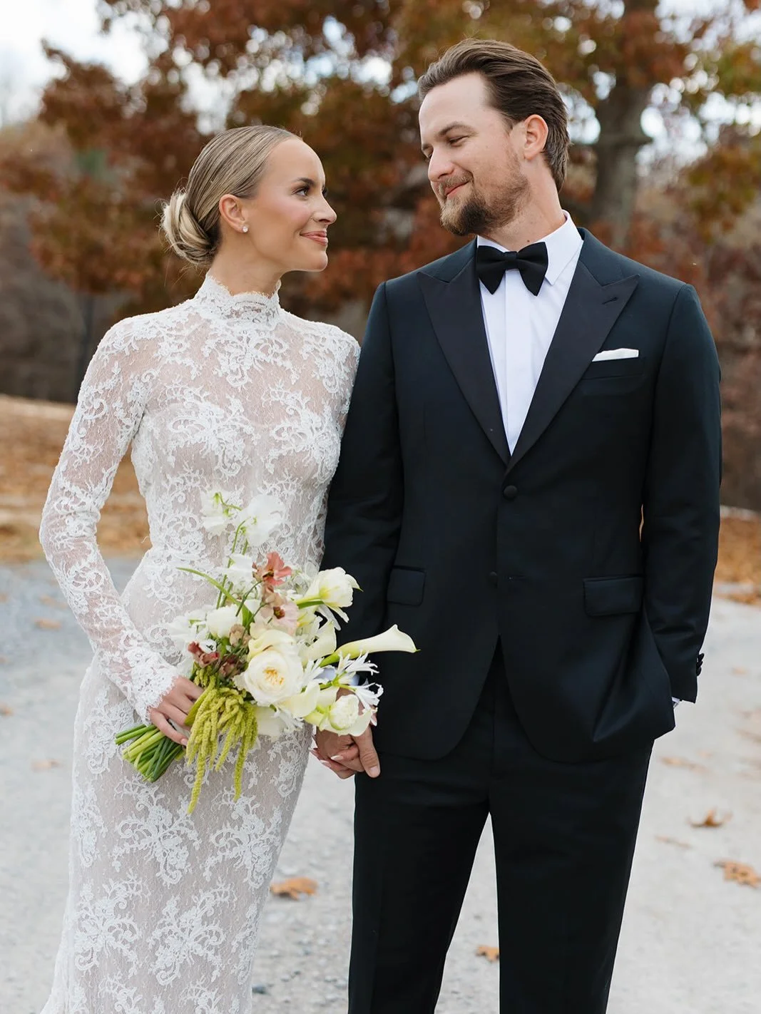 Cloie &amp; Braxton🤎 

a true honor to have been a part of such an unforgettable, fairytale of a day!

Vendor Team🕊️
Planning &amp; Design: @lauryne.weddings 
Photography: @bystephanievelez 
Video: @lucycamrynfilms 
Content Creator: @itschampagneso