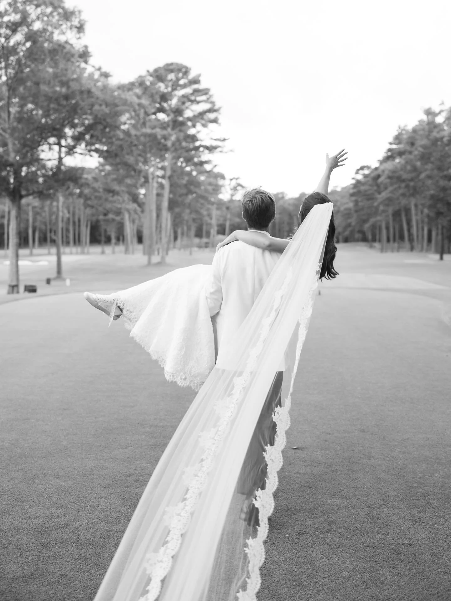 just married, dancing around on the golf course as newlyweds at sunset!🕊️

these are the moments you&rsquo;ll want to relive forever! &amp; we are so grateful that we get to be a part of these special moments, and curating these once in a lifetime e