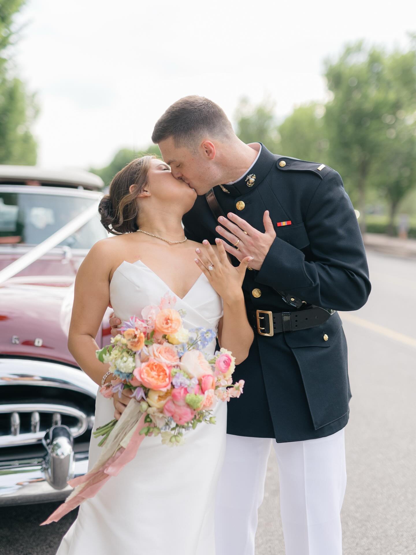 The sweetest celebration for The Talley&rsquo;s💗&mdash;filled with vibrant summer colors, endless joy, and an intimate dinner shared with the people they love most! Thankful to have been a part of such a special &amp; joyful day! 

#lauryneweddings 