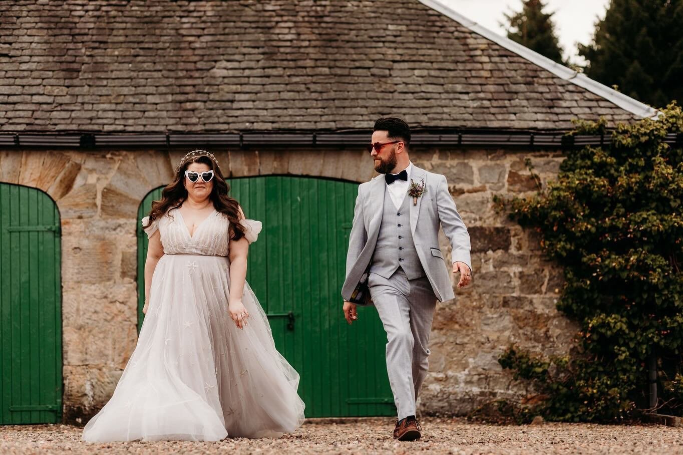 I am beyond excited to have finally received these images from @rachelspencephotography of Lisa &amp; Drew&rsquo;s wedding at the end of August last year&hellip;just how cool are these pair?!
.
We had a gloriously sunny day with margaritas, tarot rea