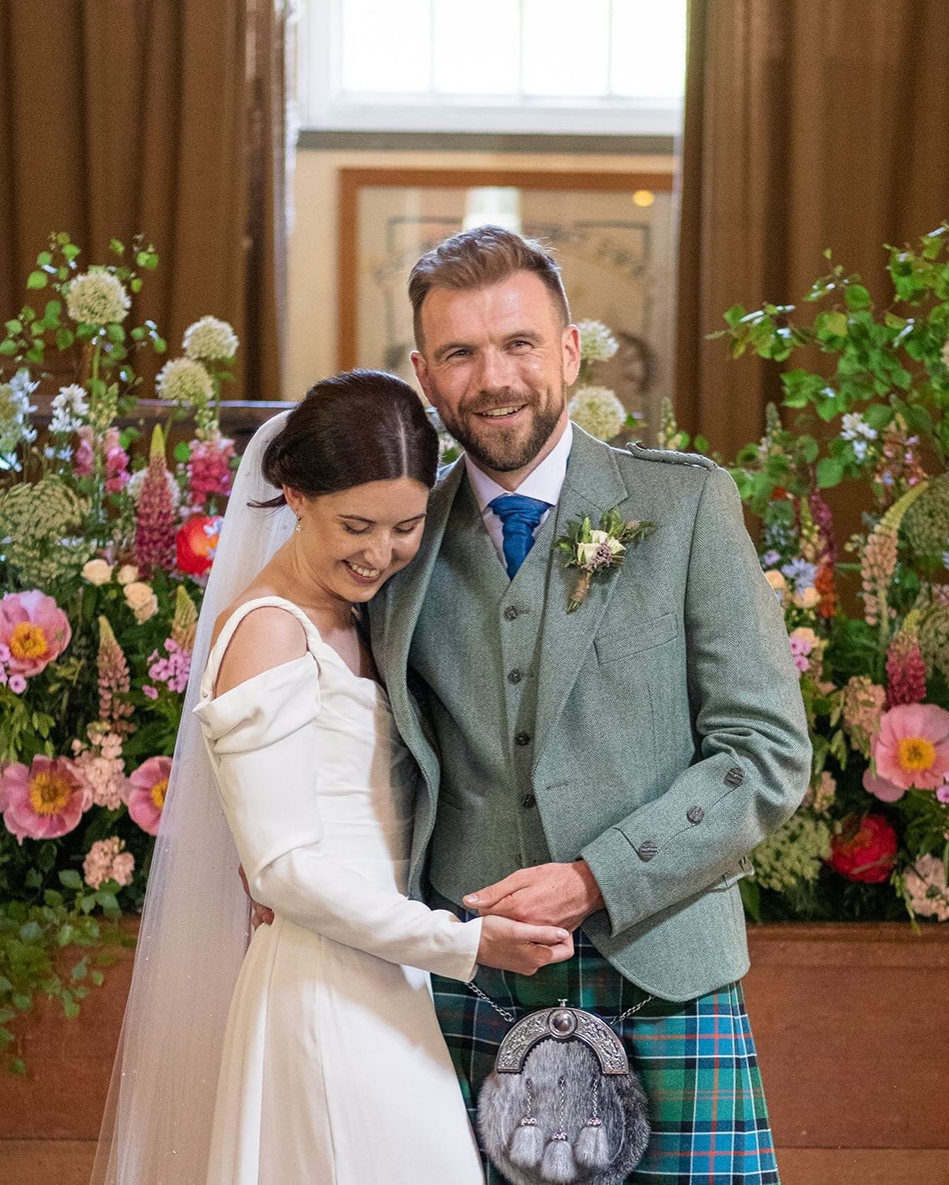 Happy 1st Wedding Anniversary to this beautiful pair, Charlotte &amp; Michael who were married one year ago today at @fortingall_hall 🎉
.
It was a glorious day, much like the weather we&rsquo;ve had recently so we were able to be outside for a lot o
