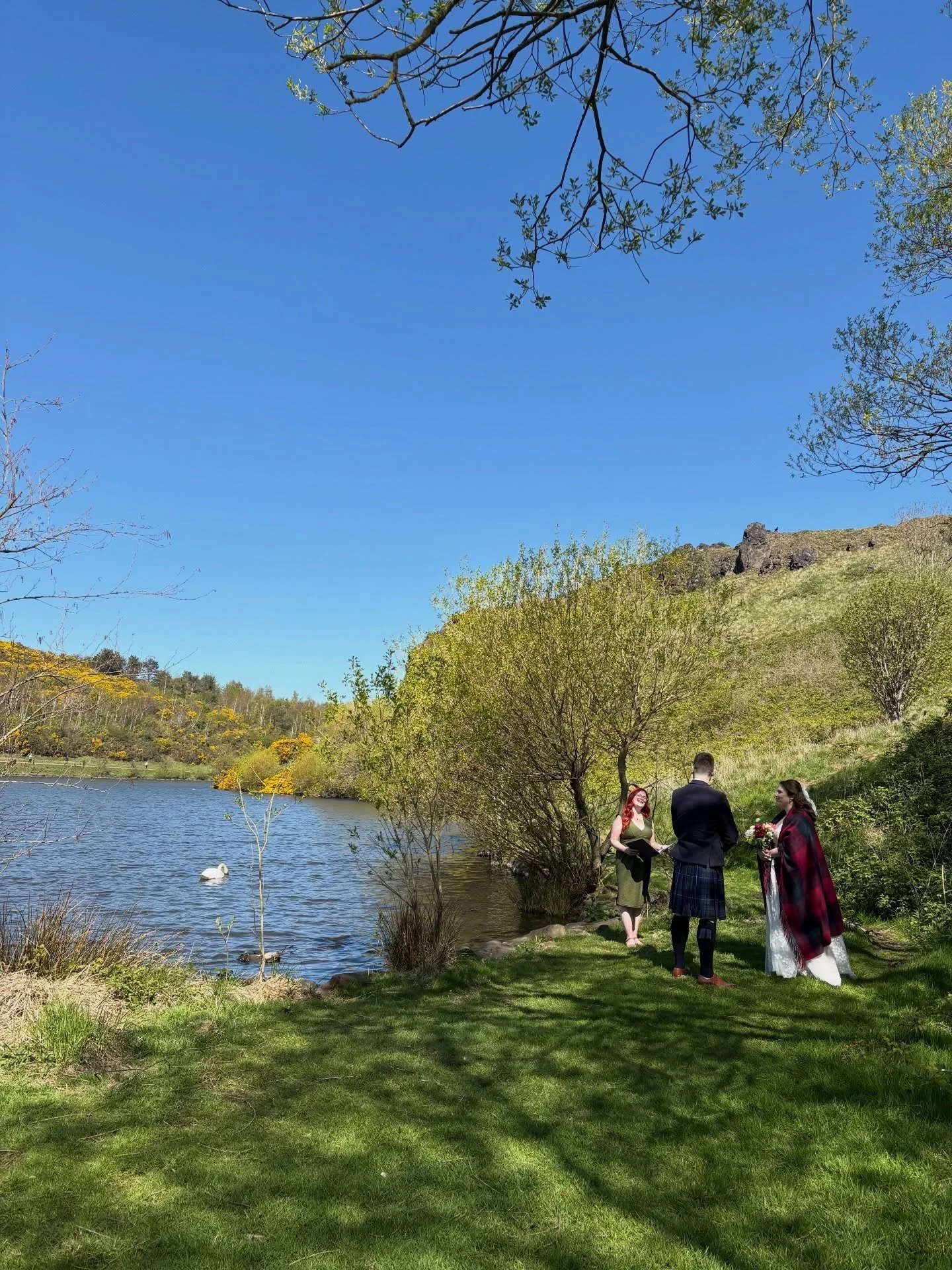 On Wednesday we had the most glorious day to celebrate the marriage of Claire &amp; Devan by Dunsapie Loch in Hollywood Park!
They could not have picked a better date to run off to Scotland and get hitched and I was more than happy to show off our be