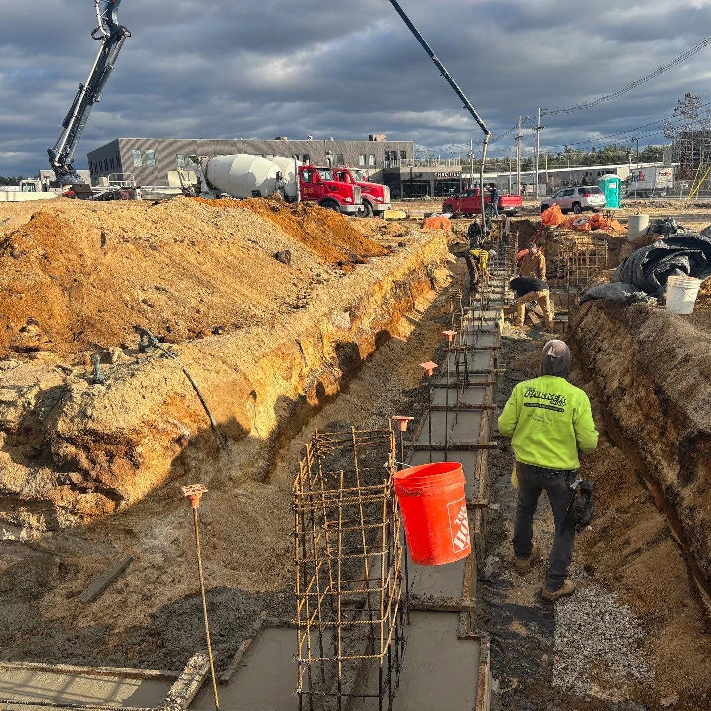 Foundation work is moving right along for our newest build at @thedownsscarborough Innovation District! We love seeing the progress on this site, which is shaping up to be a fantastic addition to the area.

Don't miss your chance to secure your busin