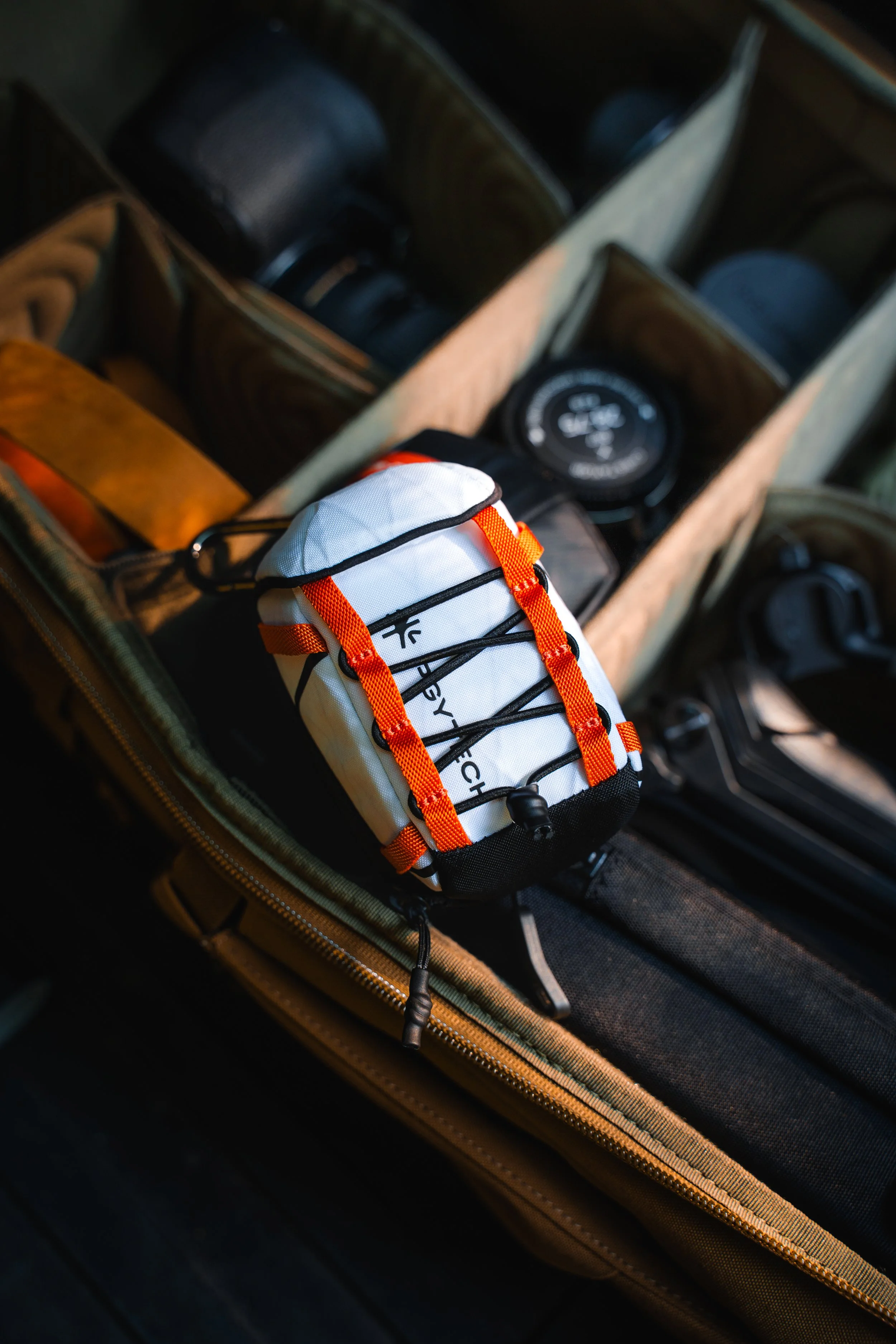 Christaylorcreates x PGYTECH Mini Bag-1.jpg