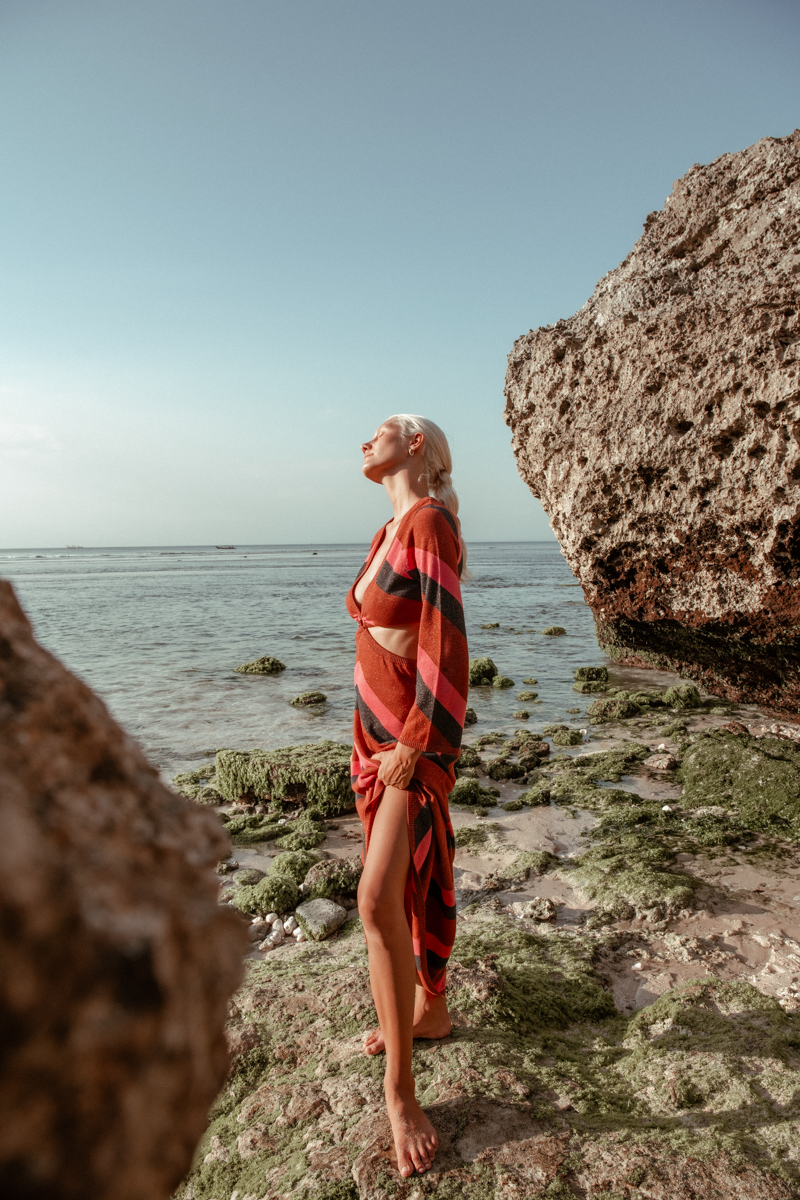 NORDIC-RETREATS-IRENE-BEACH-RED-DRESS-8584.PNG