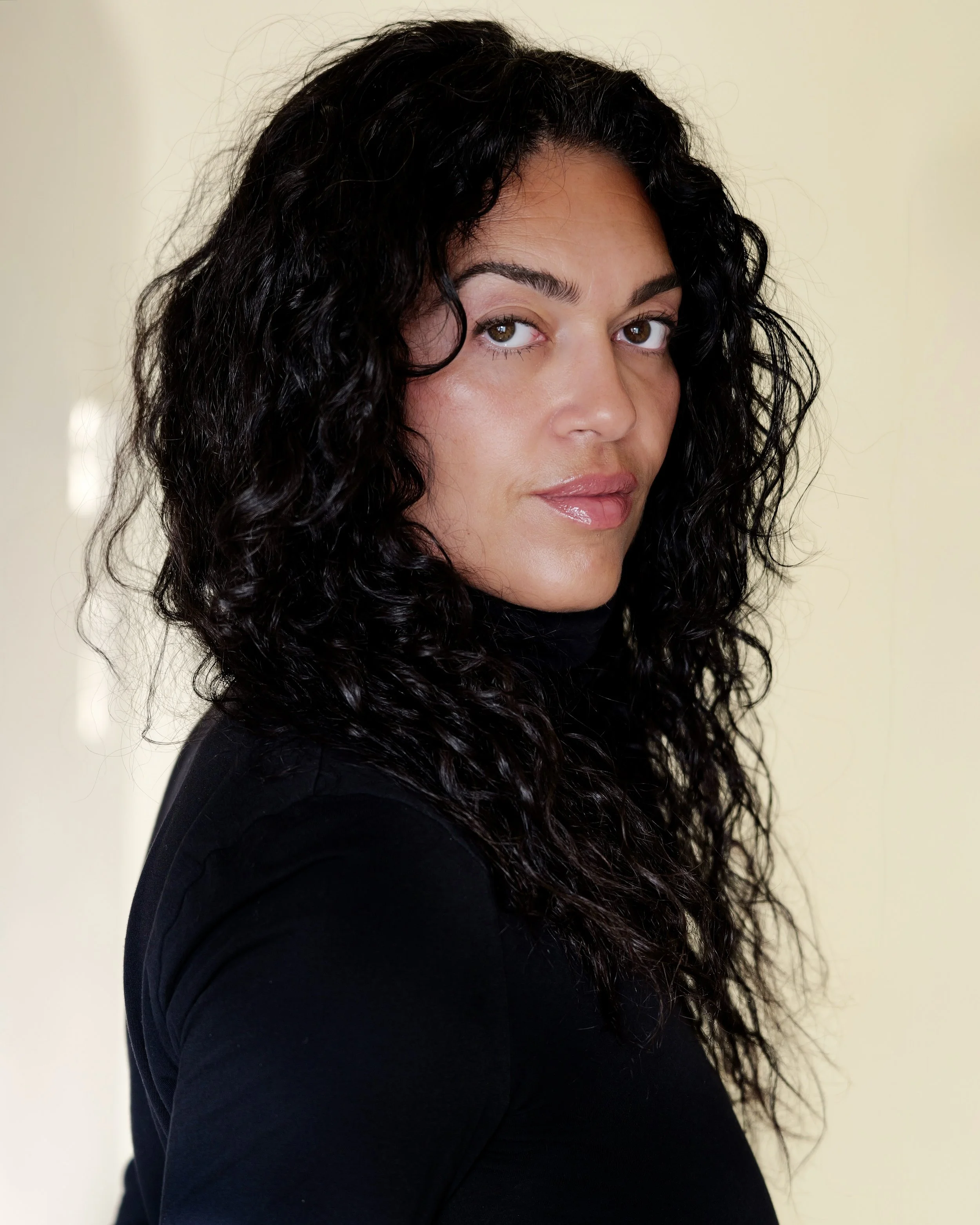 Taryn self portait L1000047.jpg