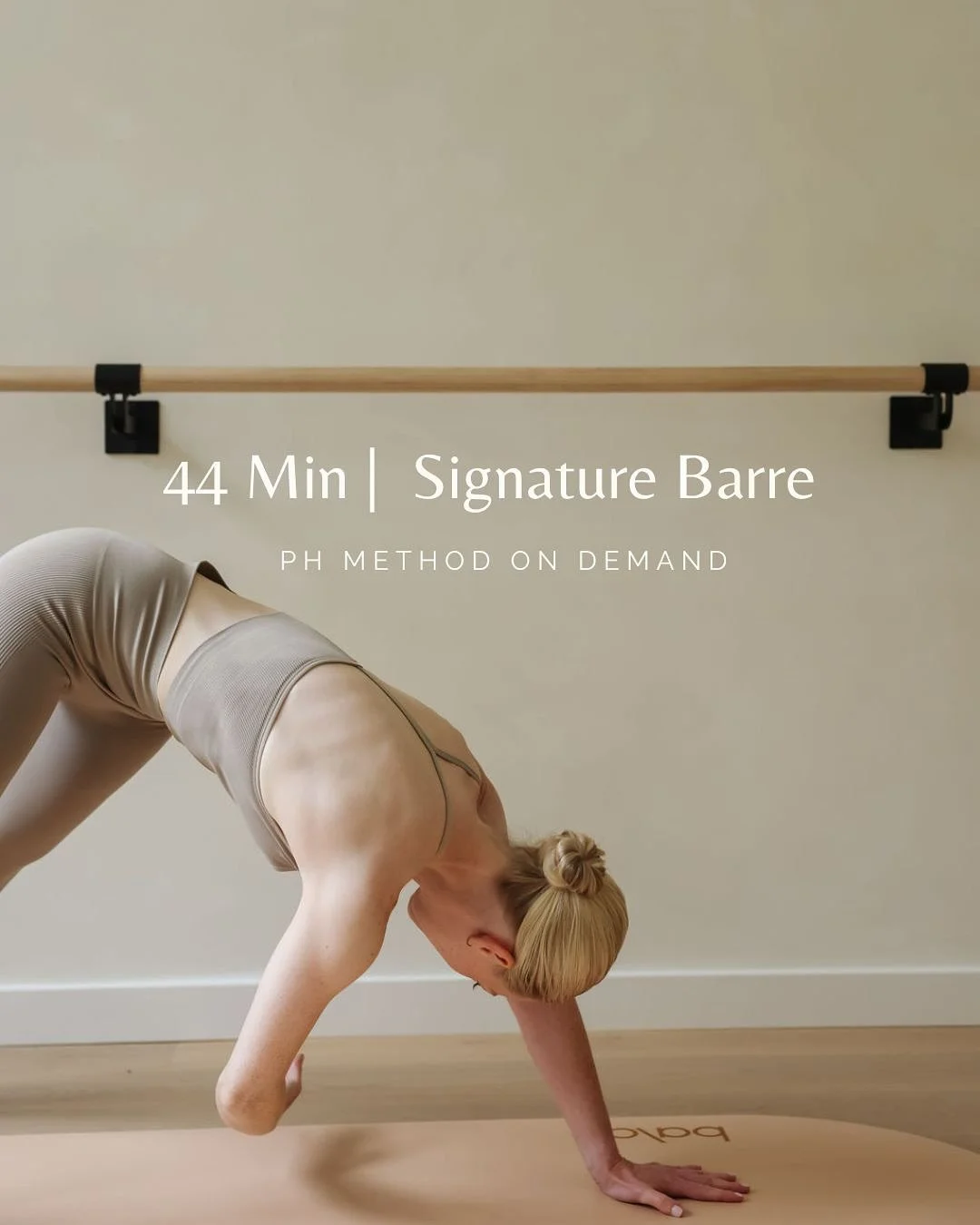 ✨Sneak peek ✨at what you can expect from my on demand barre classes 💪🏻 

My signature barre class is where it all begins. A refined, beat-based workout designed to deliver powerful results. In this new full body flow we focus on alignment, balance 