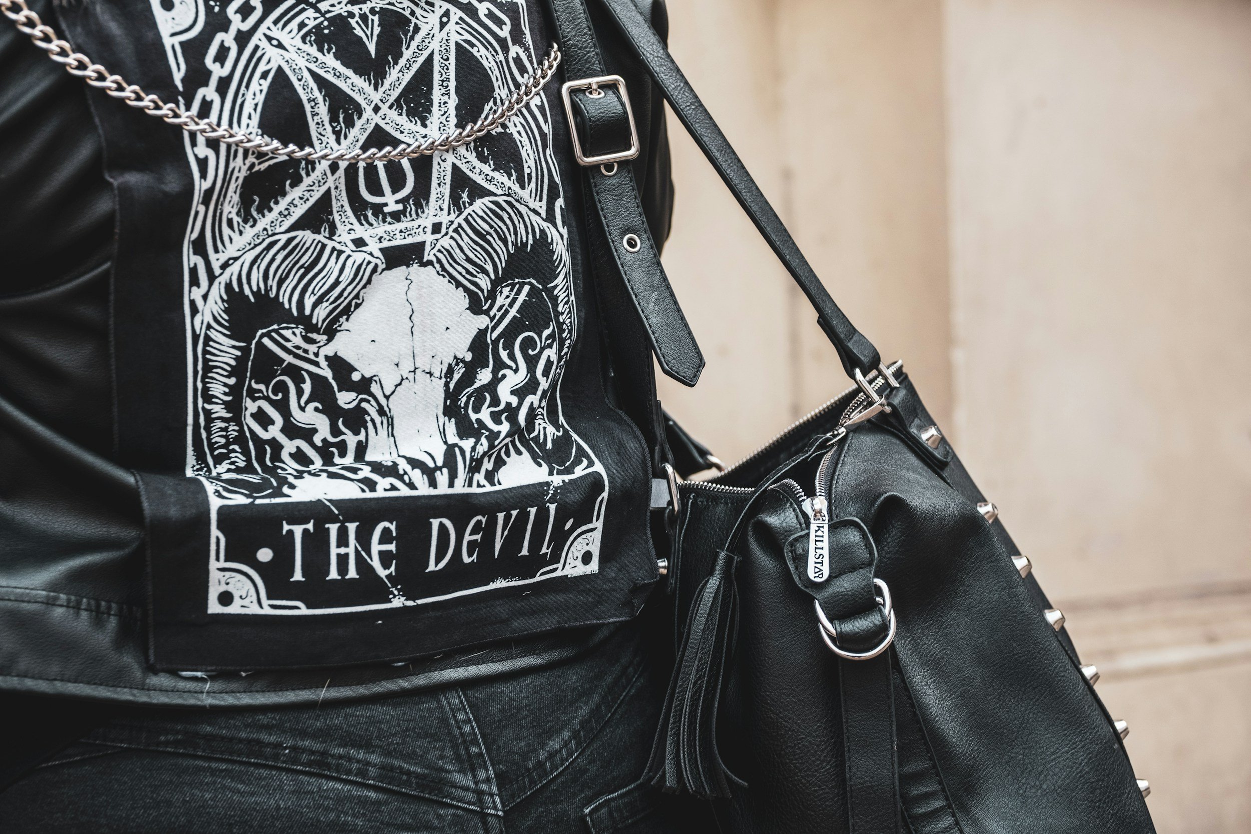 Welcome to MONTERO : The Devil and his Inability to Disappear from Popular Culture