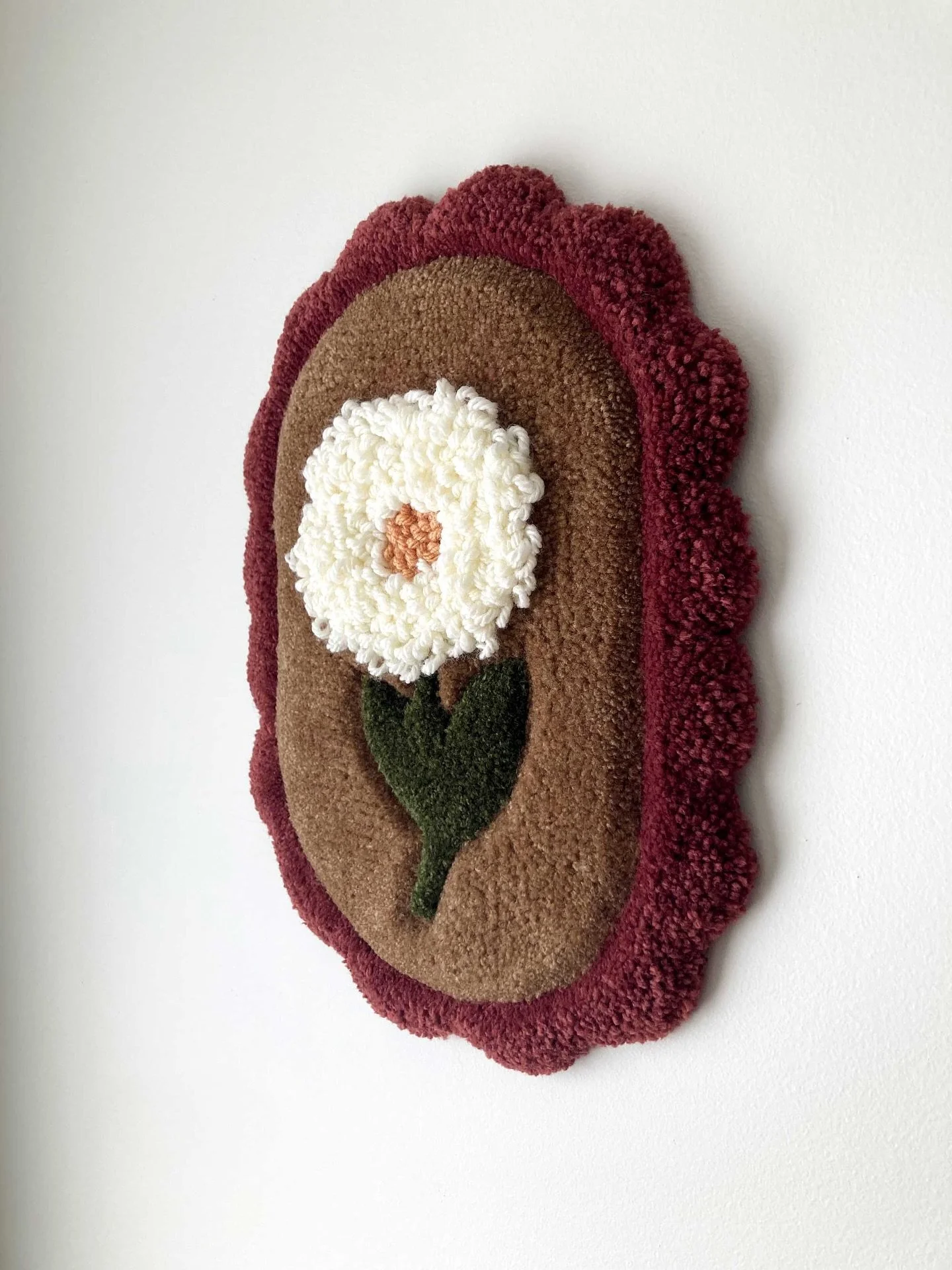 Petite fleur 🌼

J&rsquo;en aurai plusieurs exemplaires lors des prochains march&eacute;s de No&euml;l. Met &ccedil;a &agrave; ton agenda:

6 et 7 d&eacute;cembre: @marche_de_createurs_a_la_nef 

12, 13 et 14 d&eacute;cembre: @noelsurla5iemerue 

#co