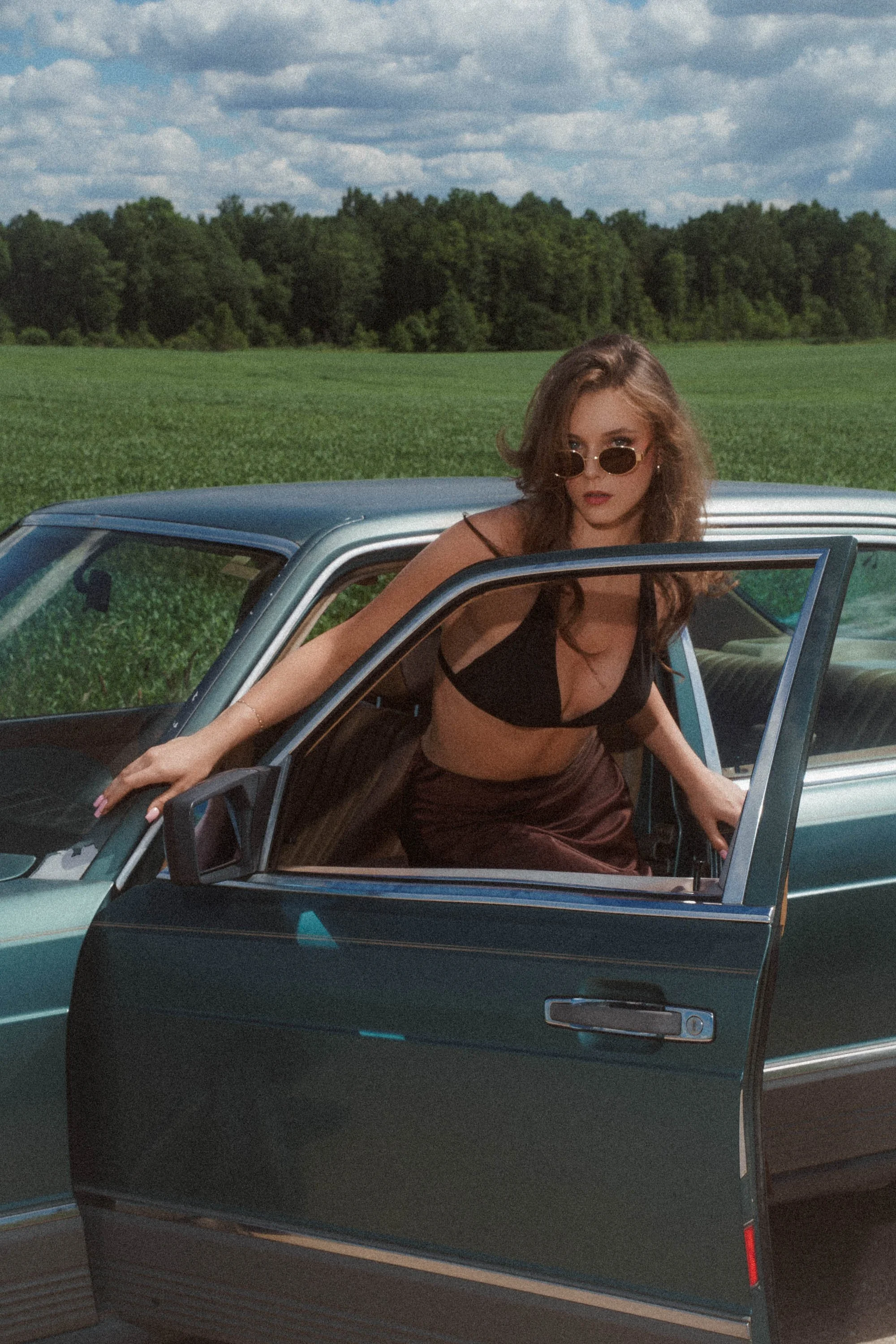 Asmeninė Fotosesija su automobiliu