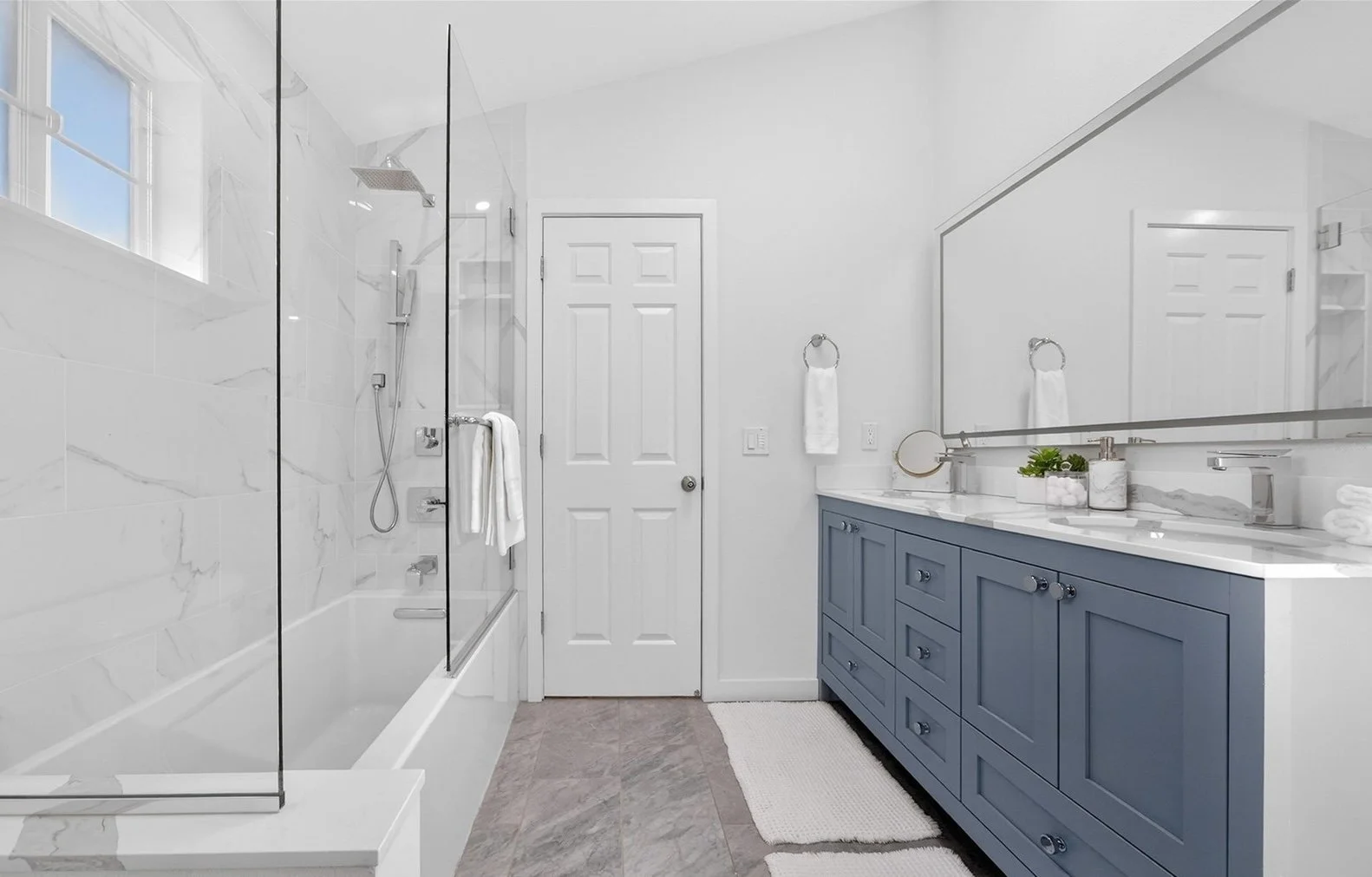 3828 Interlake Ave N Unit #A, Seattle, WA 98103 18.jpeg