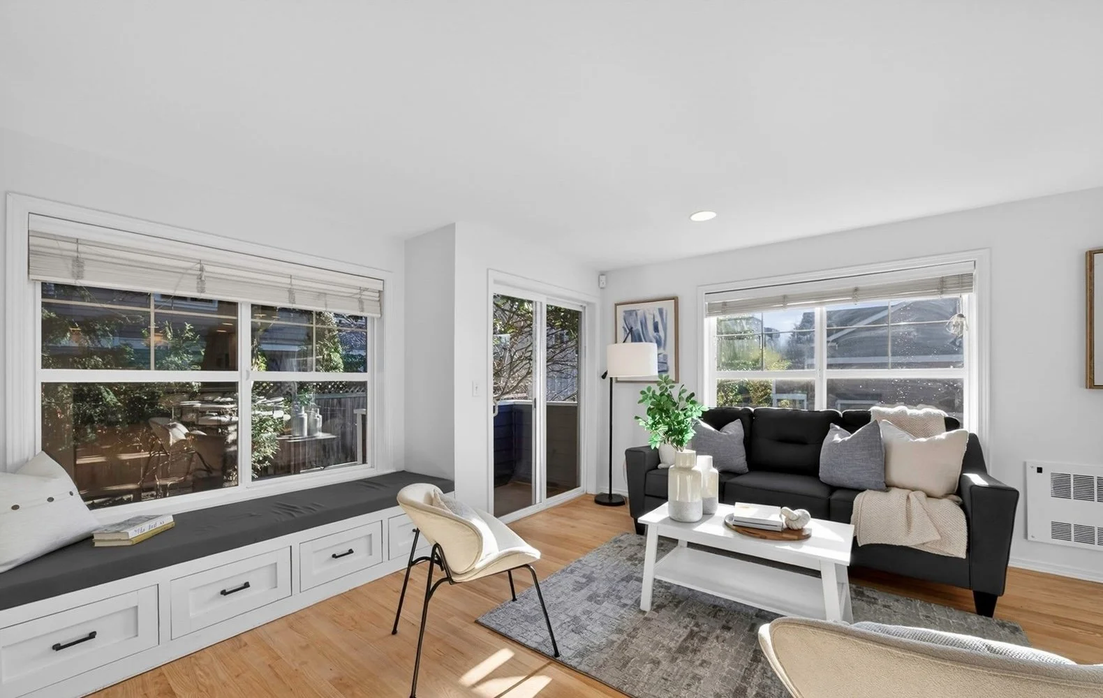 3828 Interlake Ave N Unit #A, Seattle, WA 98103 10.jpeg