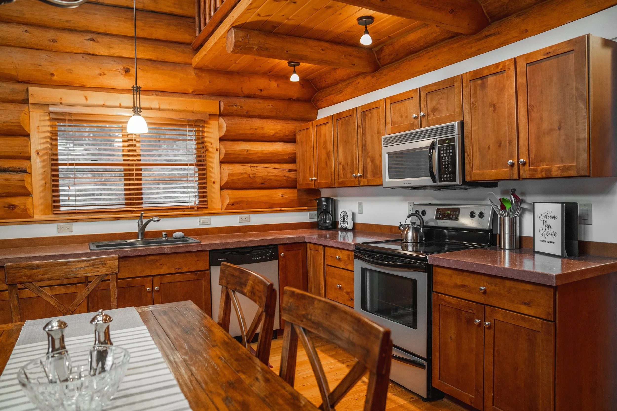 Hideaway smaller 6.jpg