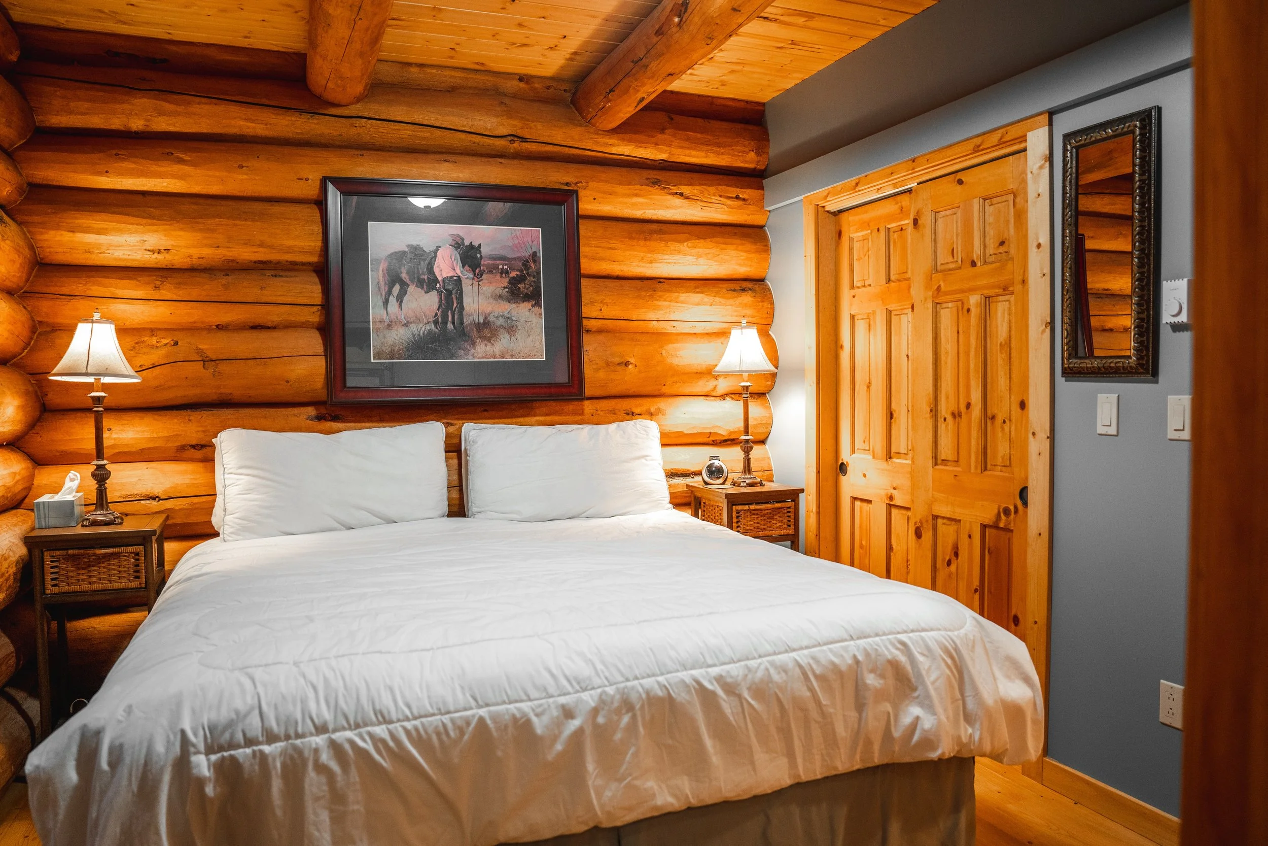 Hideaway bedroom 2.jpg