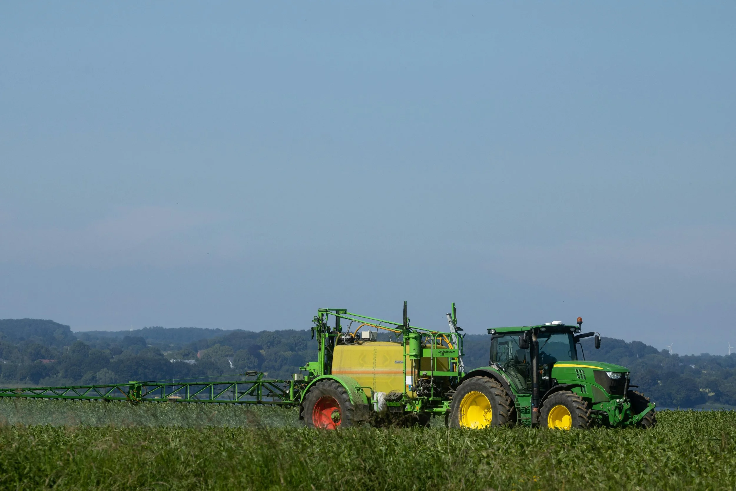 Foliar Fertilizer Folly or Foliar Nutrition for Improved Yields