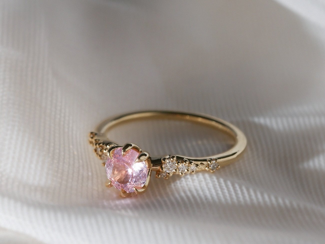 🧚&zwj;♂️ did you know that you can build your own custom ring, all from the website? Choose from a curated selection of beautiful sapphires, each one handpicked by me over the years and ready to become yours through the &ldquo;Create Your Own&rdquo;