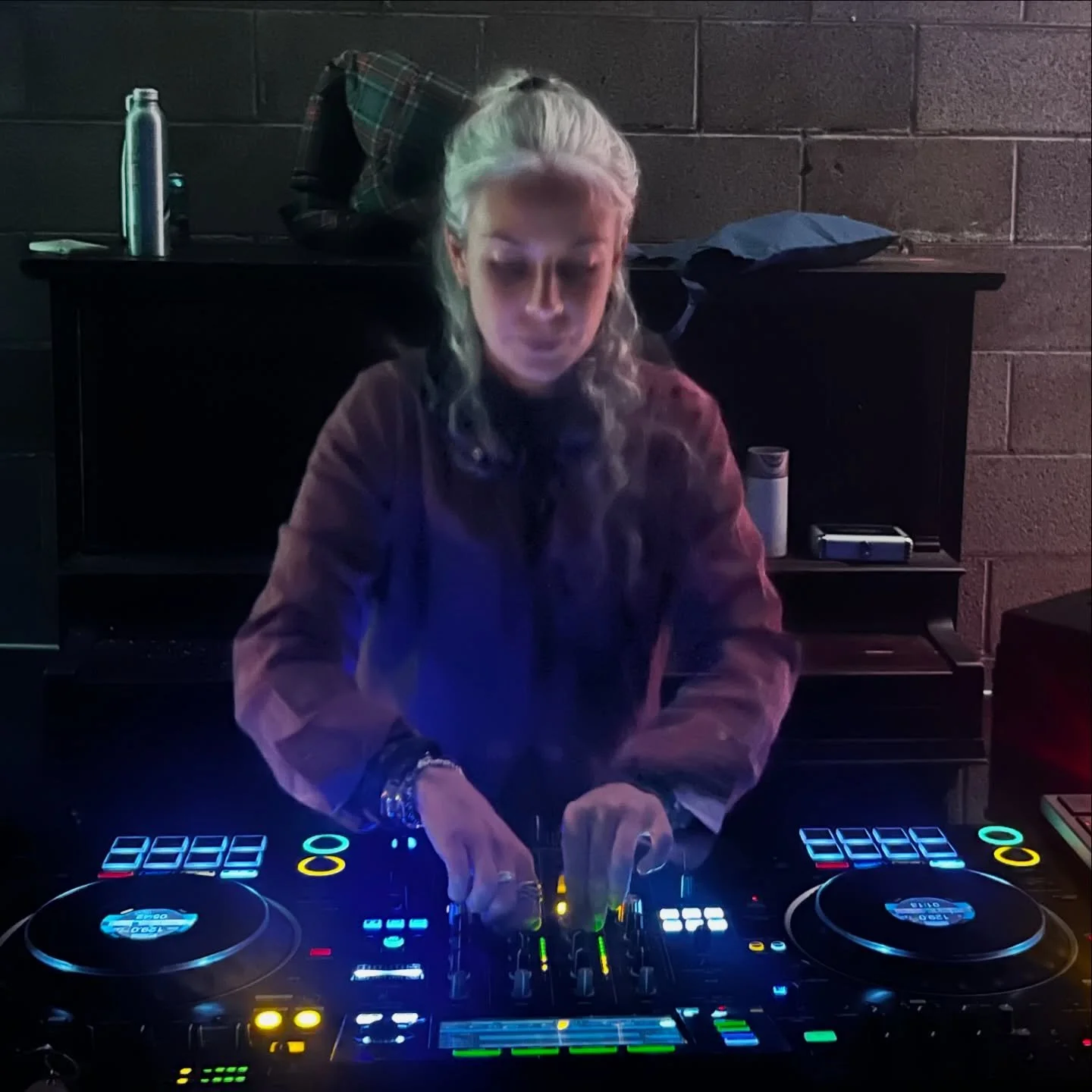 Glowin at GLOB. 🪼

Thank you to everyone who came out or bought a ticket in support of our mission to get ICE OUT, to protect our neighbors, our brothers and sisters&hellip;we are in this together.

So grateful to the folks who give a damn when givi