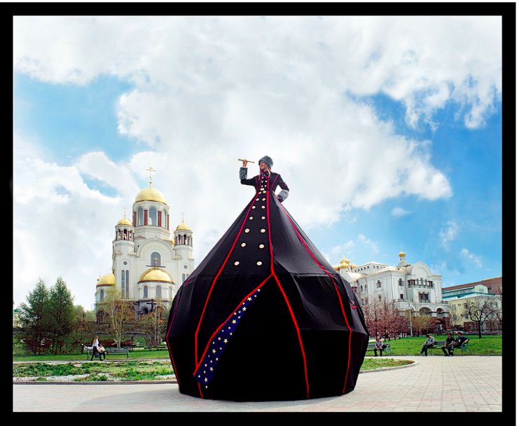  Ms.Yekaterinburg: Camera Obscura Dress Tent, Yekaterinburg, Russia 
