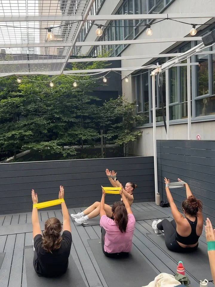 Stronger together 🫶BTS at this weekend&rsquo;s team teach at @chefshallto with Mel &amp; Lauren 👯&zwj;♀️🍵💪☕️ We loveeee to sweat with you - stay tuned for another October date coming soon!