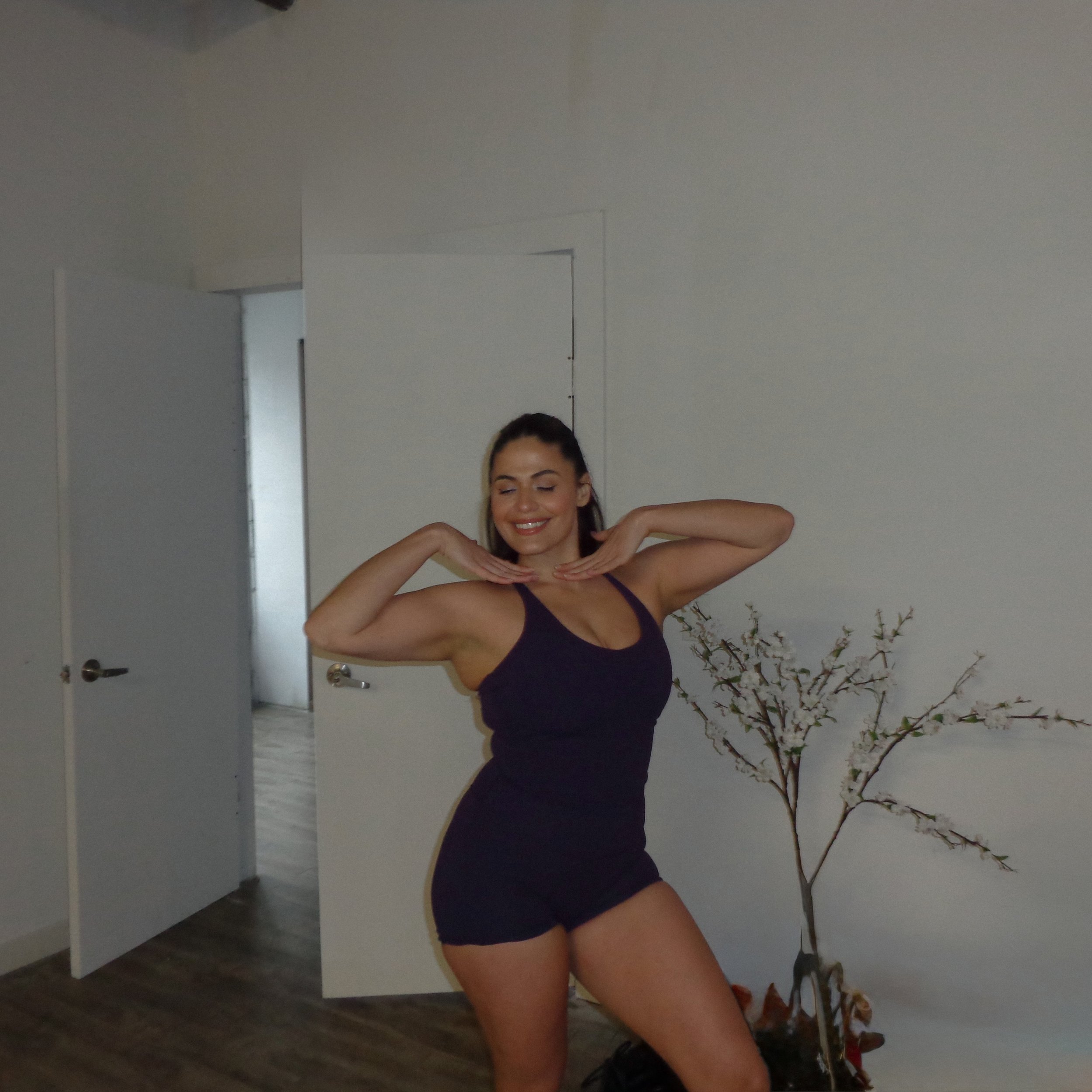 Summer weekend mood with Coach Mayra 🌞

Whether you&rsquo;re looking to build strength in King West or from the comfort of home, Mayra is here to help you feel stronger, more confident, and supported every step of the way.

Ready to get started? Tap
