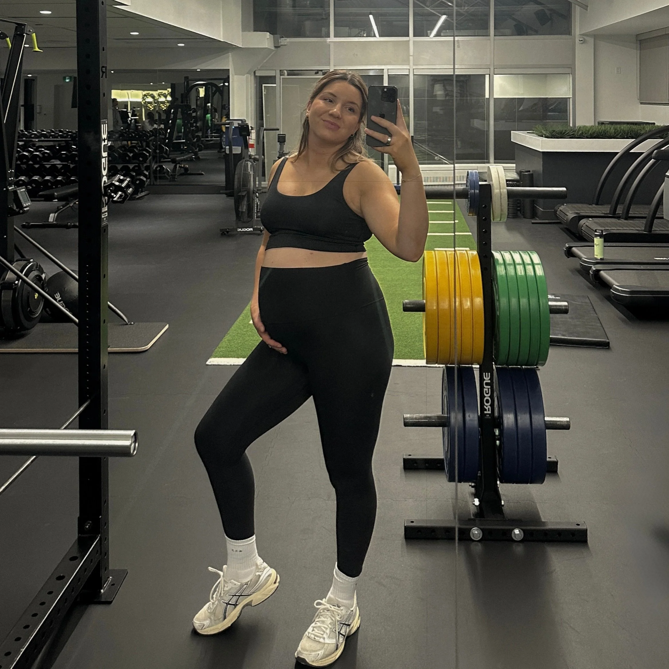 &ldquo;I want to stay active throughout my pregnancy&hellip; I just don&rsquo;t know what&rsquo;s safe anymore.&rdquo;

Sound familiar? We get it.

And you don&rsquo;t have to navigate your prenatal workout routine on your own. Our experienced, Prena