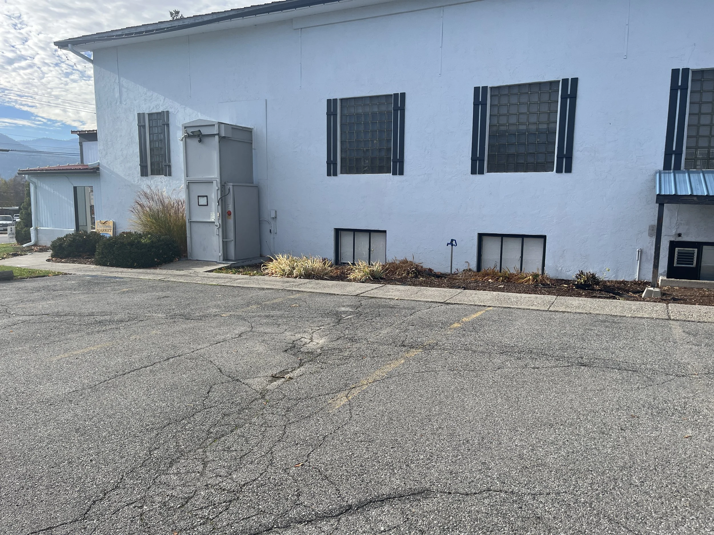 Day One! K4 Construction starts ramp projet. 11-18-25