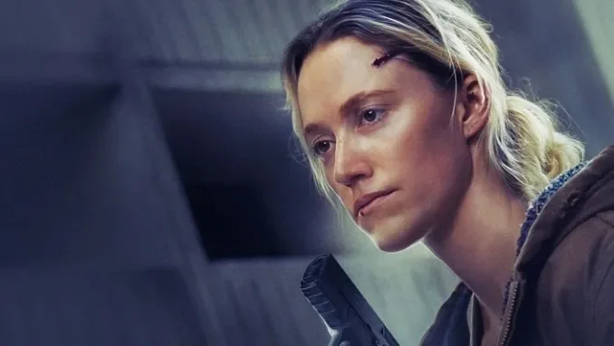 in-Cold-light - Maika Monroe.webp