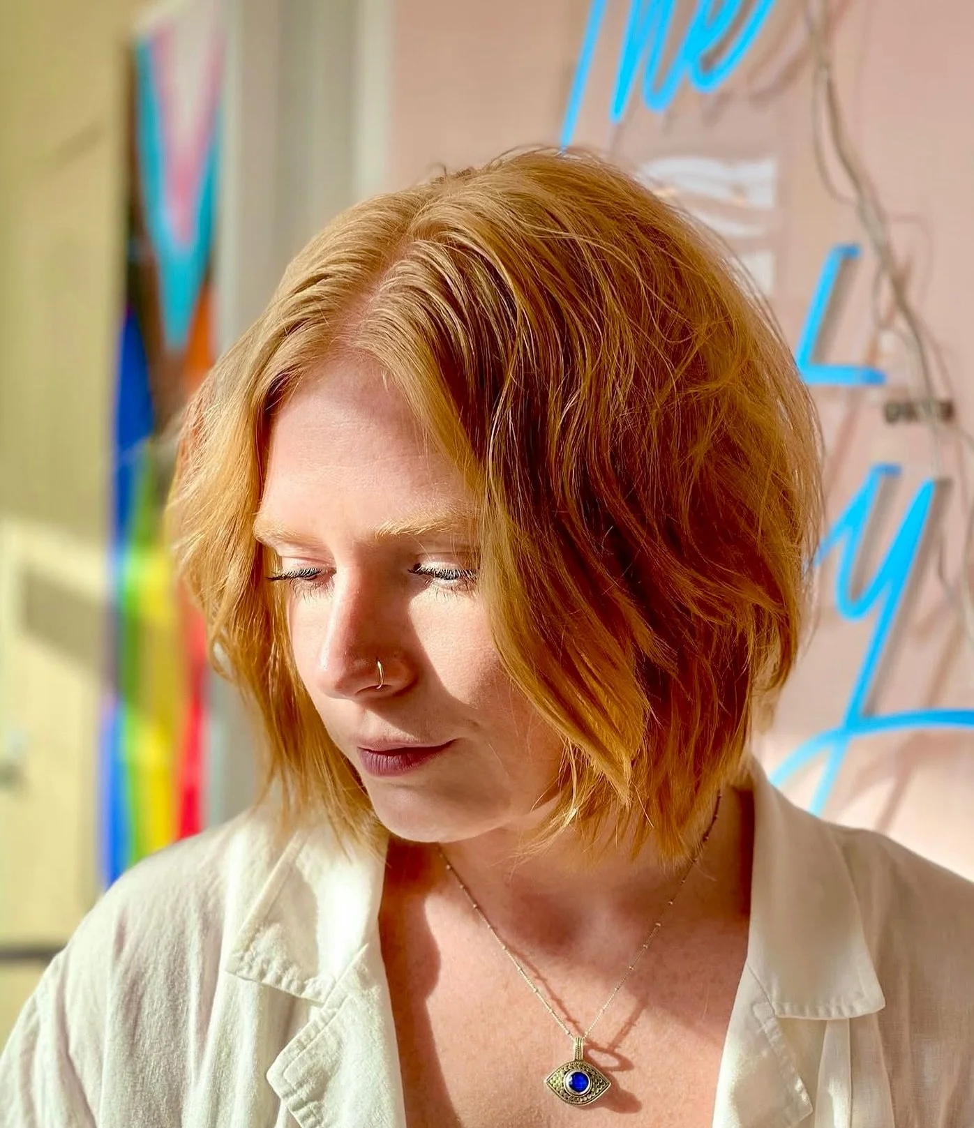 A razor cut bob is always in style✨By Lauren @hairbylaurenaugustine 

.
.

#bob #clb #bobhaircut #nashvillebob #nashvillehairstylist #nashvillesalon #nashvillehair #nashvillesalons #fatherlanddistrict #shoppesonfatherland #eastnashvillehairstylist #e