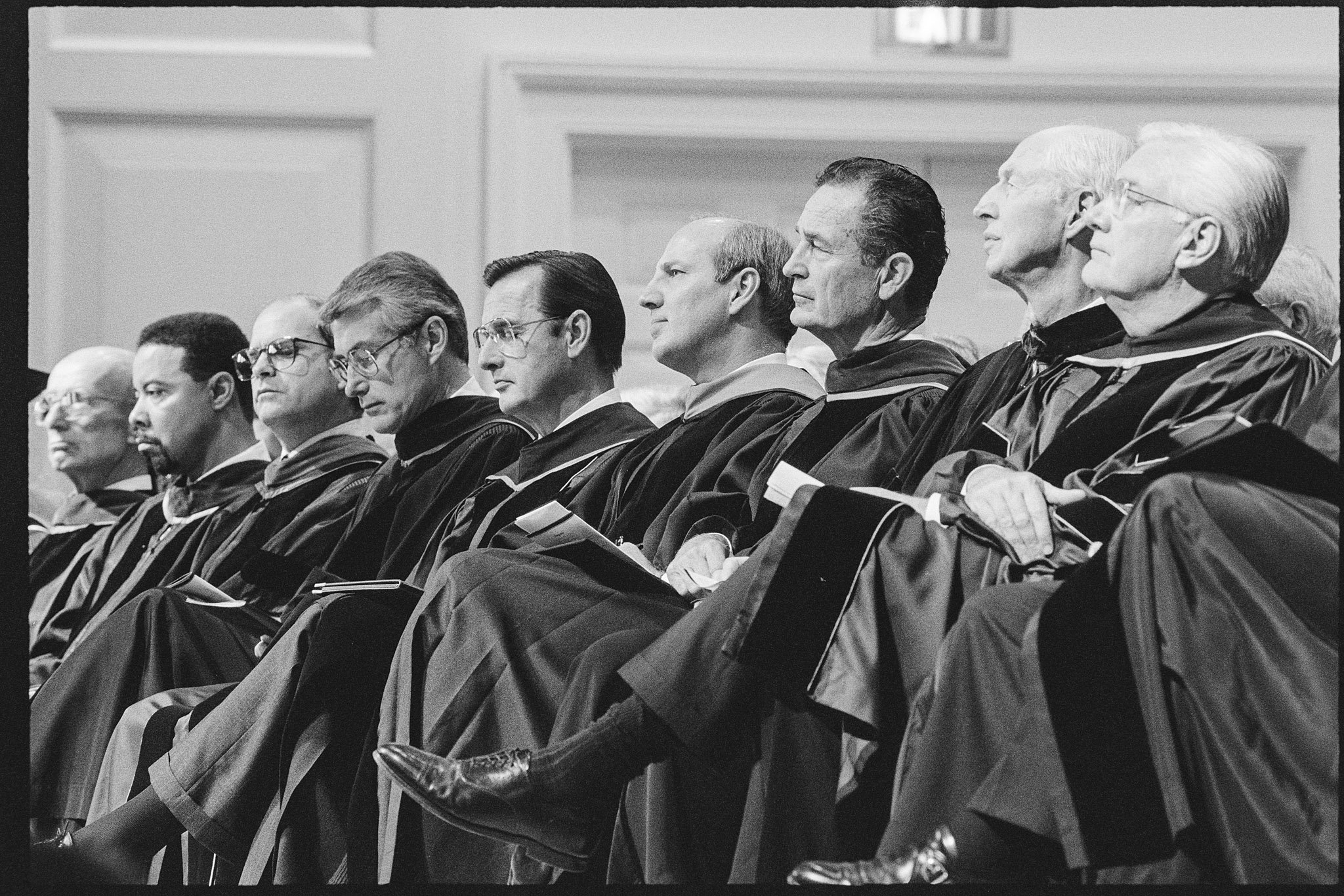 The inauguration of seventh president, A. Duane Litfin, September 17, 1993 (Dr Arthur Holmes, unknown, Mayor Jim Carr, Illinois Governor Jim Edgar, Trustee Bud Knoedler, President Litfin, President Emeritus Chase, President Emeritus Armerding, Truste