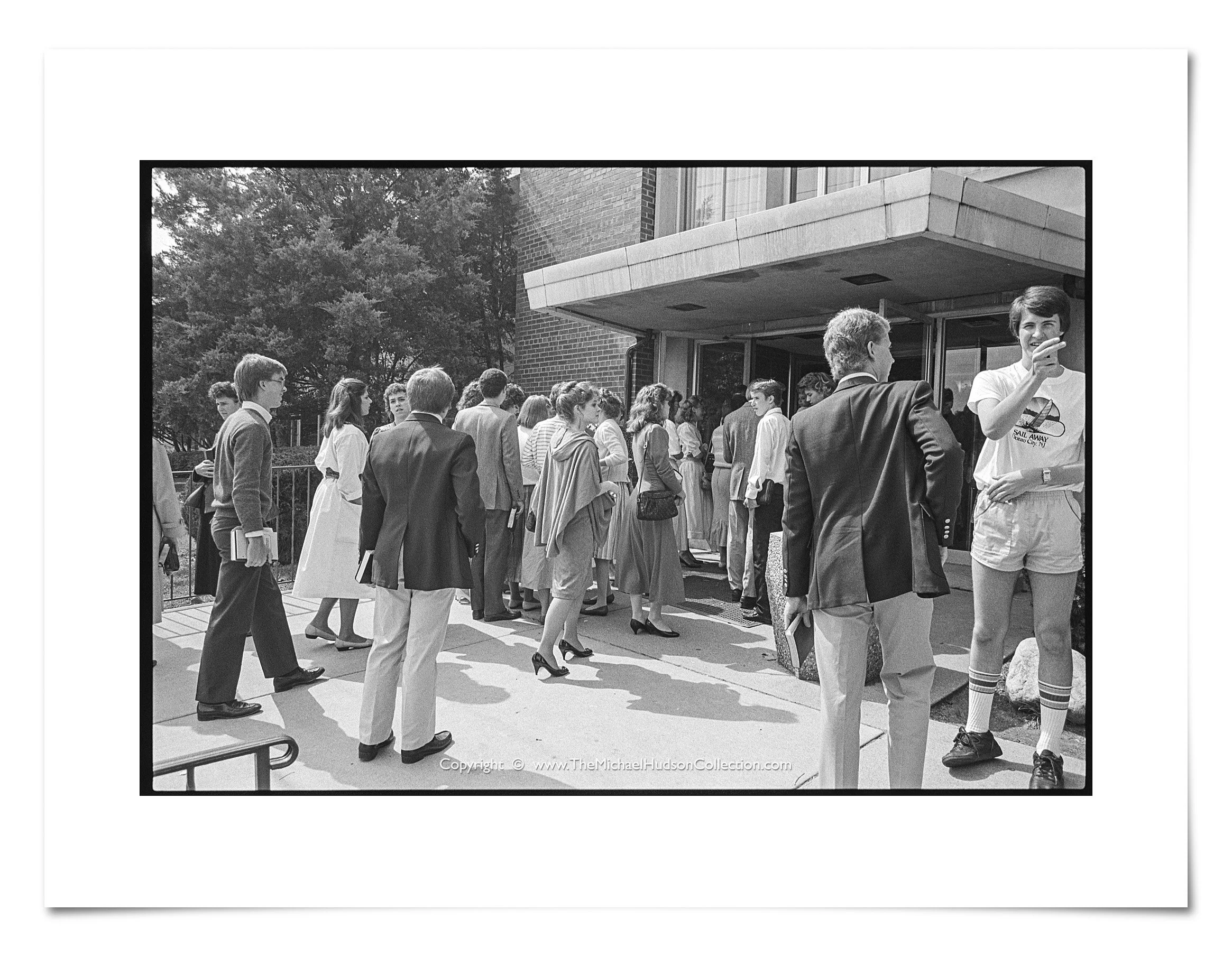 Dining Hall on a Sunday morning (lunchtime), September 14, 1986