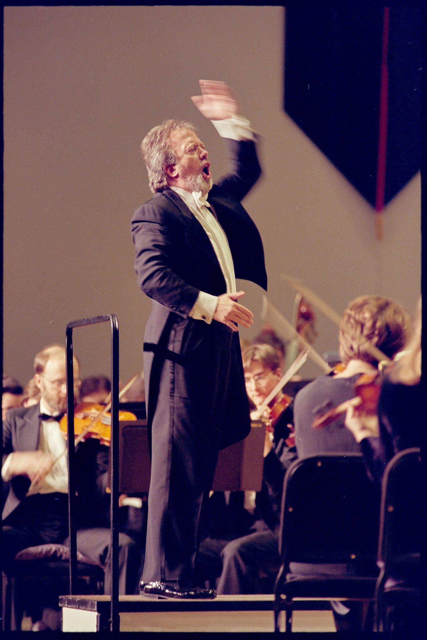 John Nelson '60 conducting the Messiah, November 1993