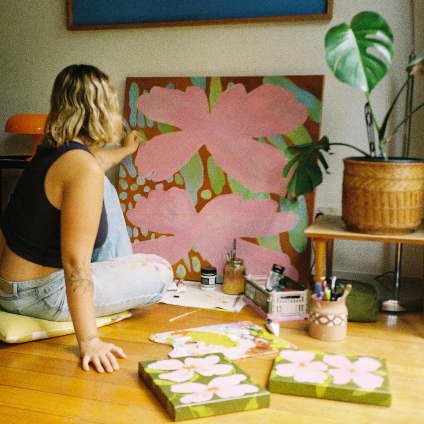 Film BTS from my Inbloom collection ✨

I&rsquo;m itching to be painting again and I&rsquo;m planning on launching more artworks in the upcoming months, so if you missed out on a piece keep your eyes out. 

Also bandanas are launching next week! These