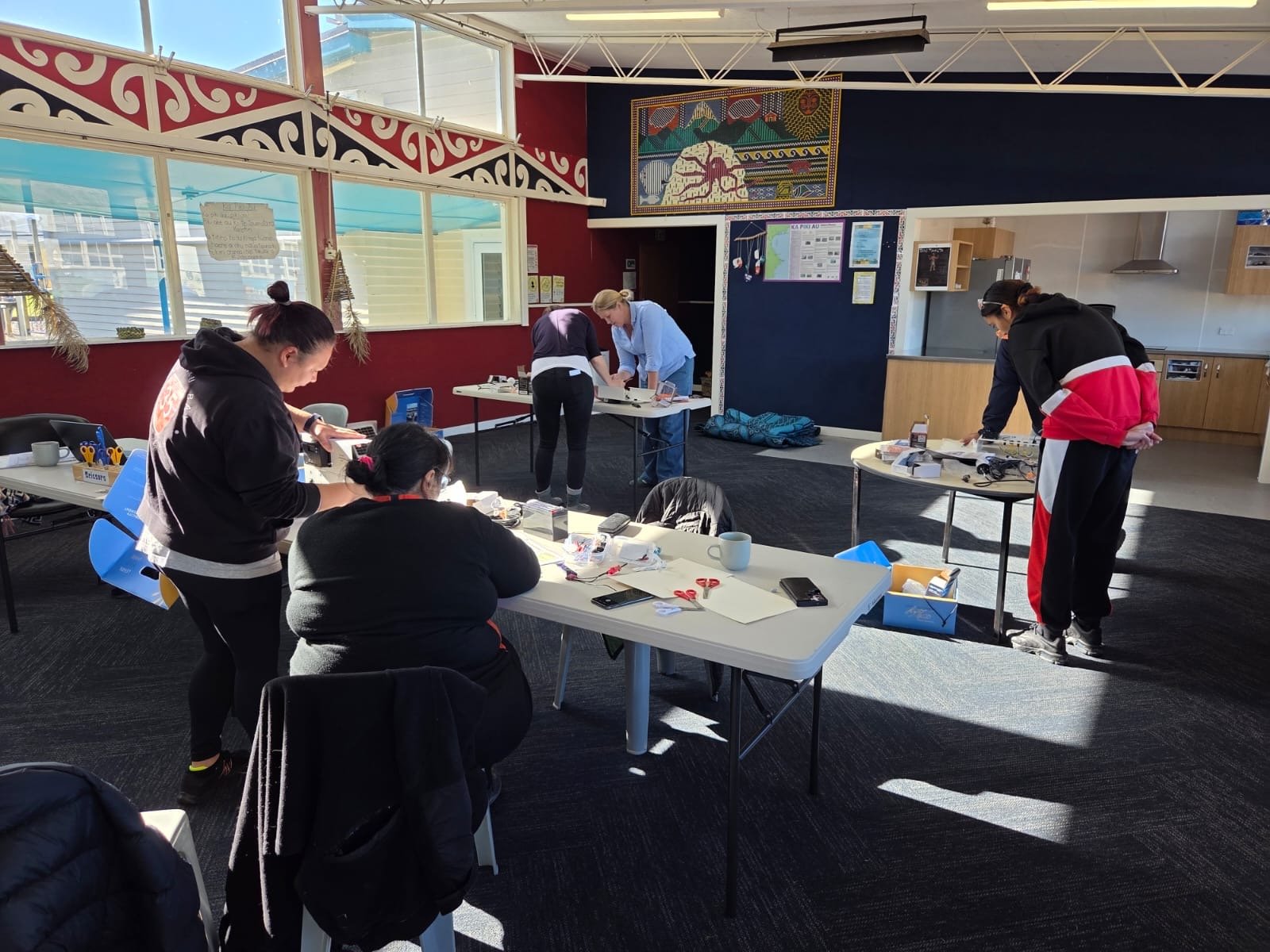 Coming Home to Tokomaru Bay: Solar Suitcase Education Expands to Tairāwhiti Kura