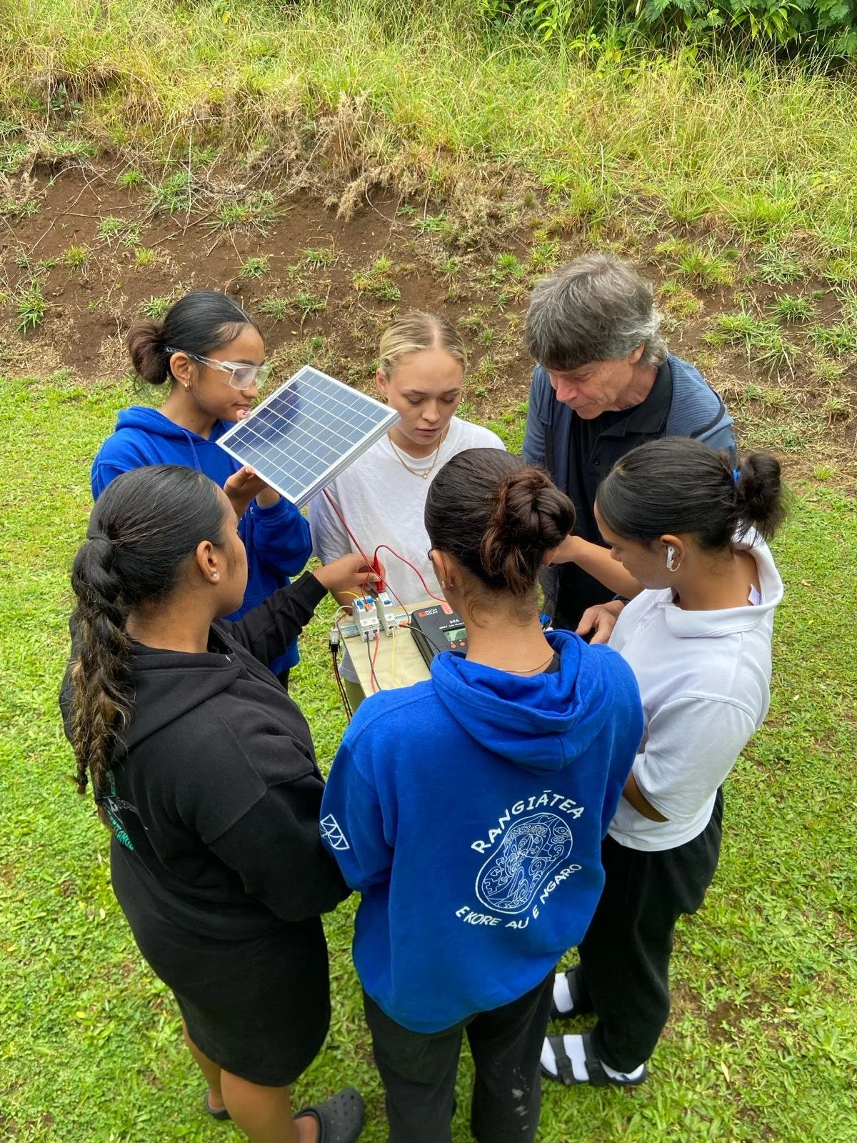 Te Pi'ipi'inga Kākano  Mai I Rangiātea