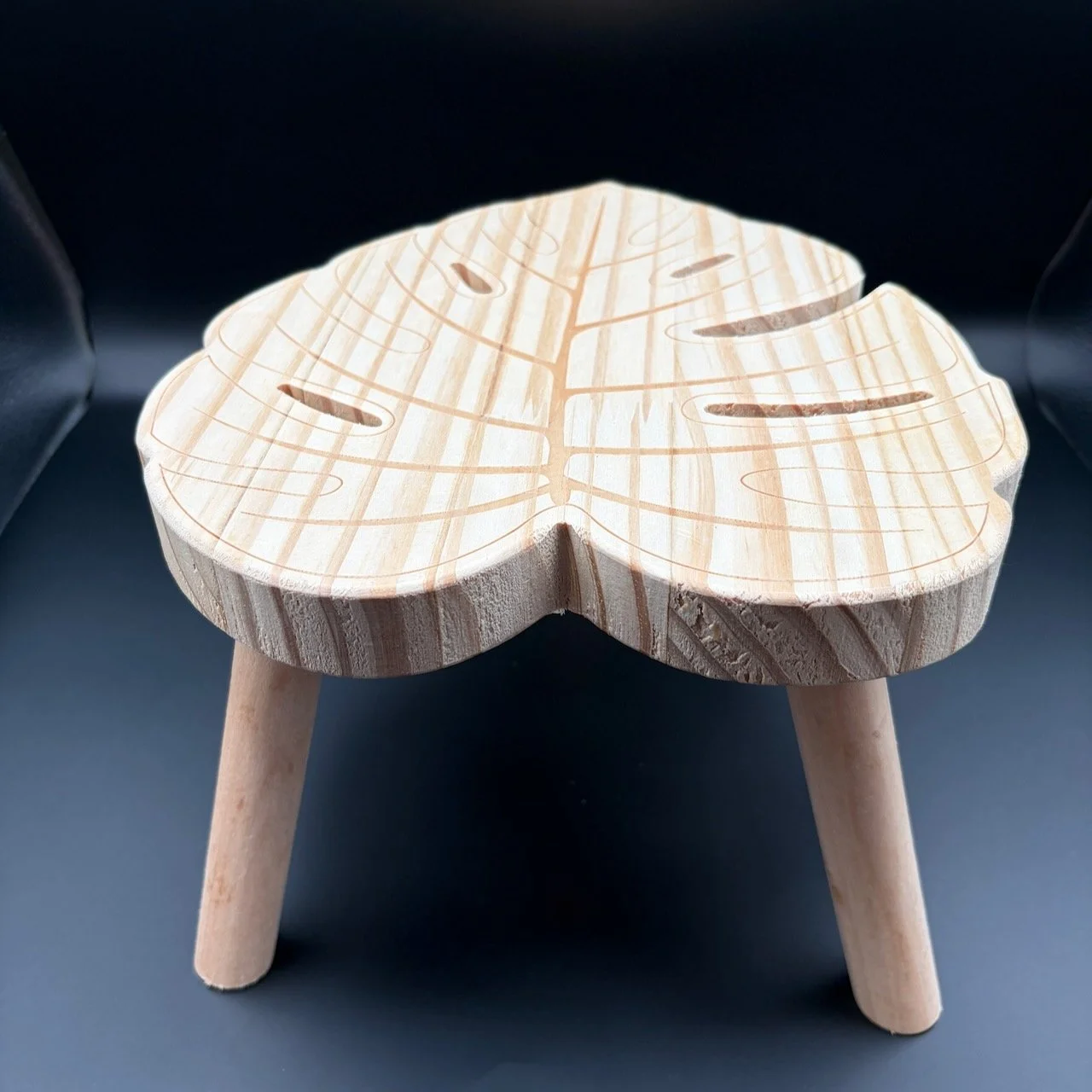 Mosaic Monstera Plant Stand