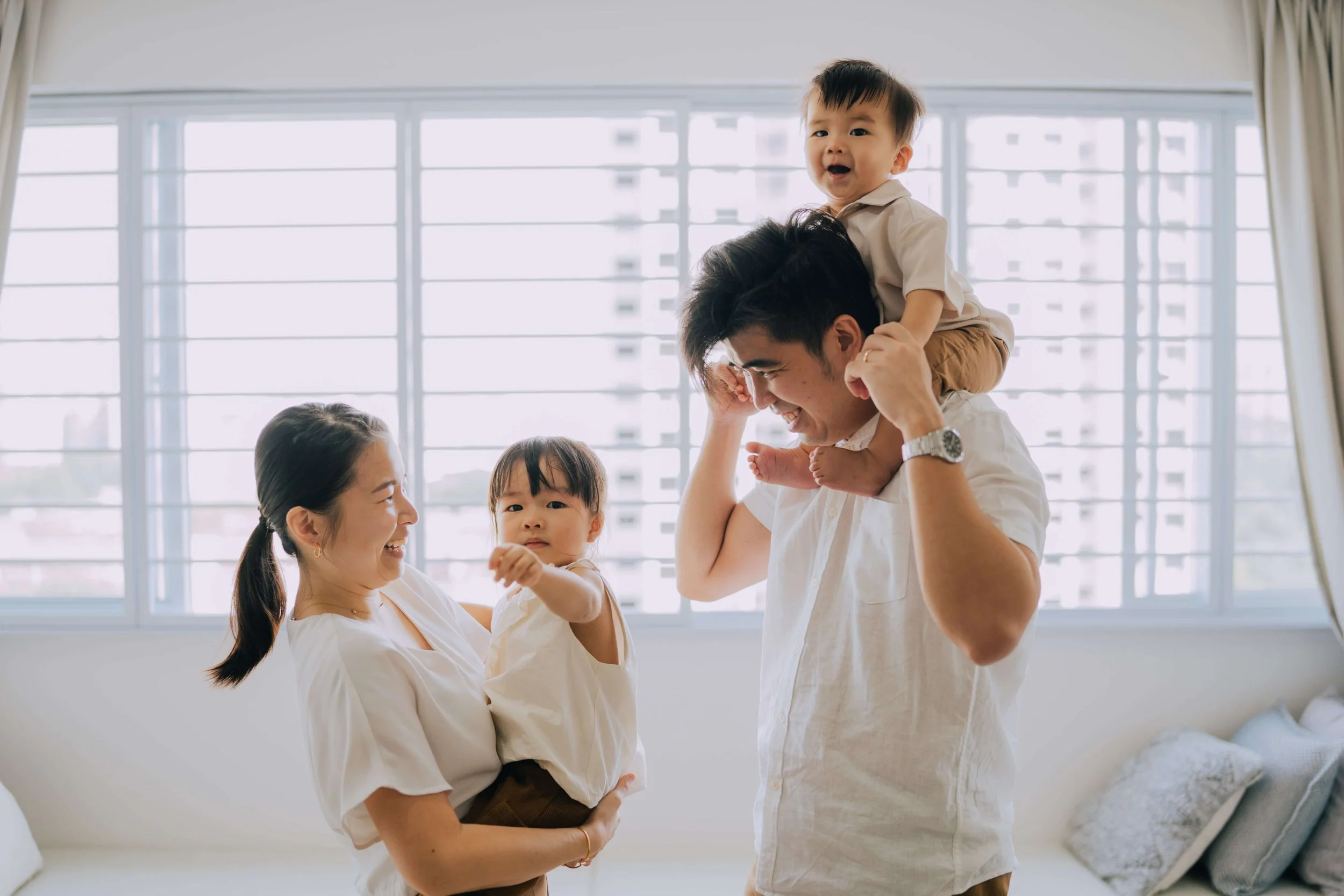 Indoor Family Photography, Family photoshoot, Children Photographer, In-Home